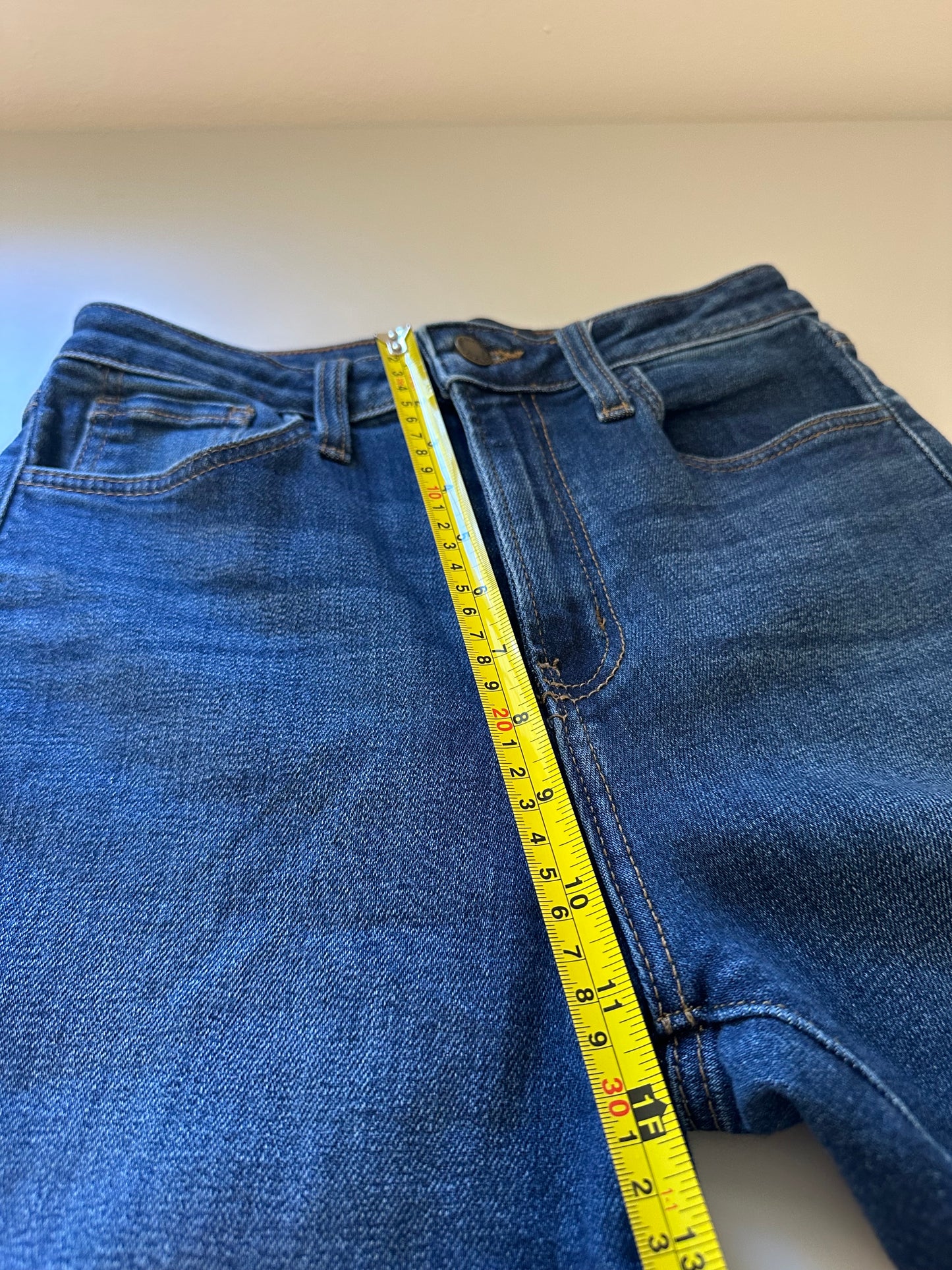 Just Black Vintage Straight Leg Raw Hem Jeans in Deep Blue | Size 26