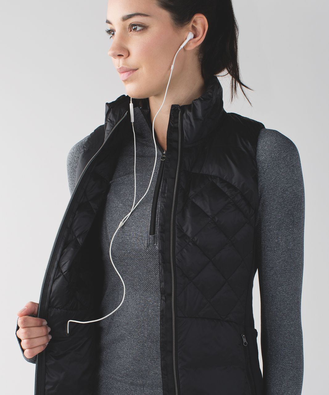 Lululemon Down For a Run Quilted Vest in Black | Size 8