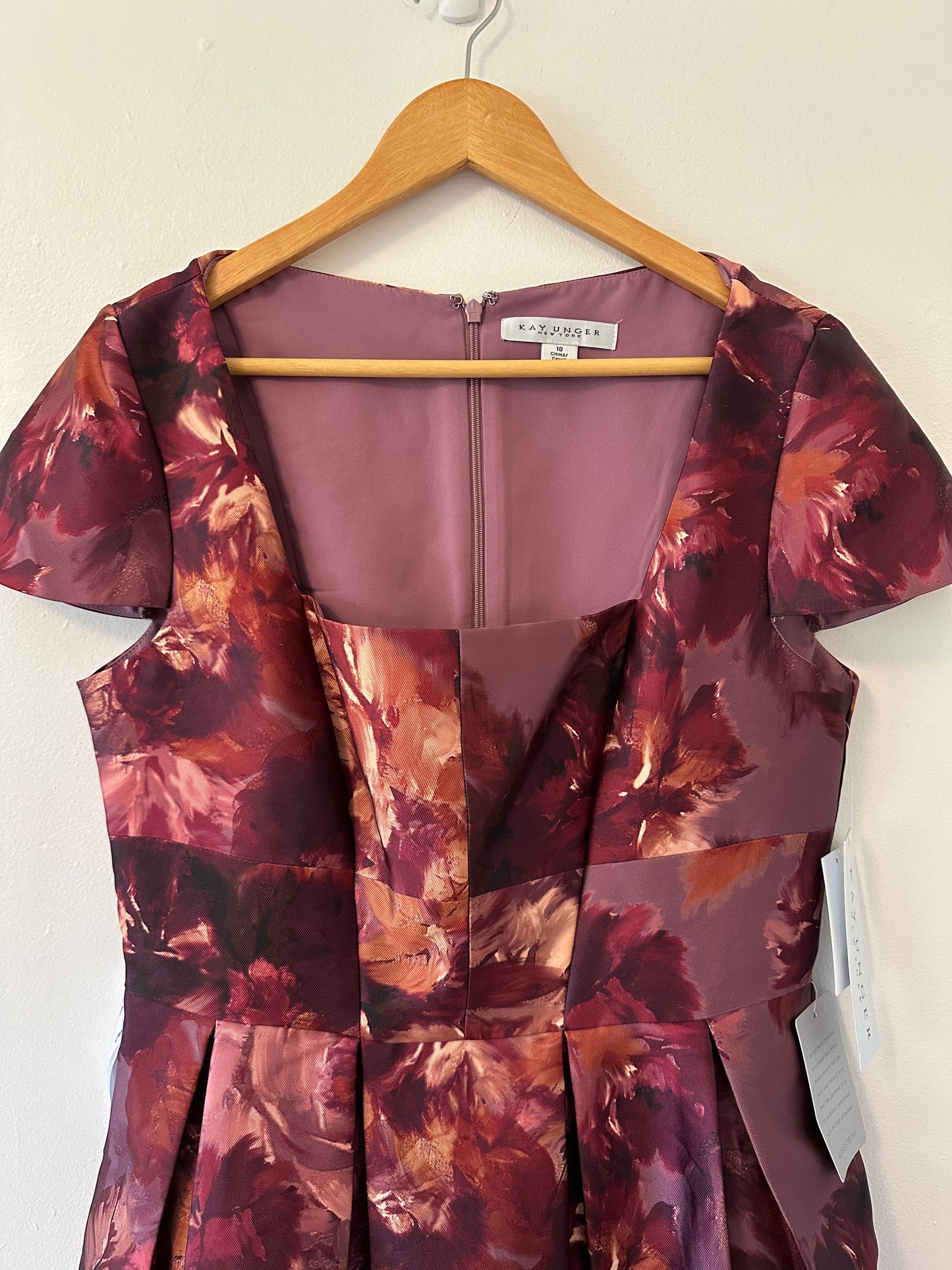 NWT Kay Unger Tierney Floral Midi Dress in Garnet Multi - Size 10