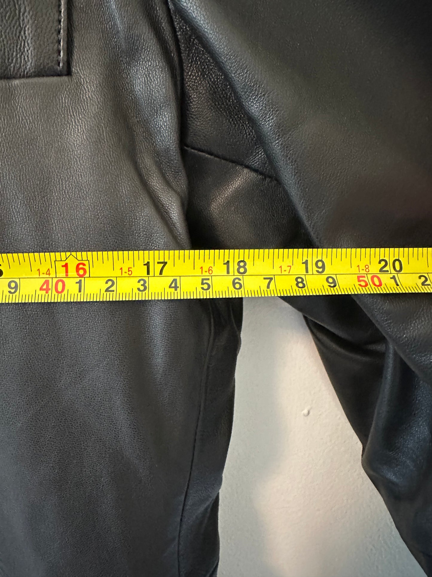 Reformation Veda Hal Fitted Leather Blazer in Black - Size XL