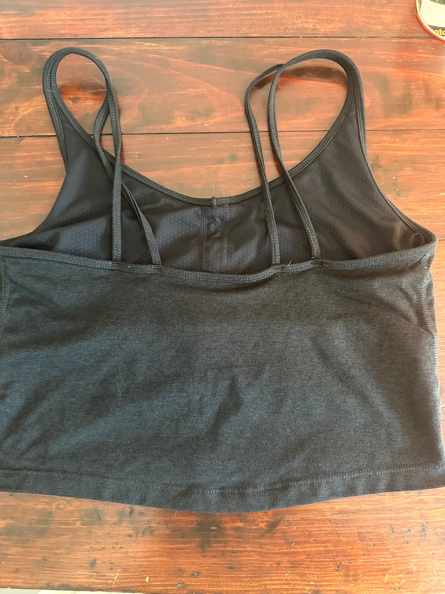 Vuori Black Women's Cropped Tank Top Size XL