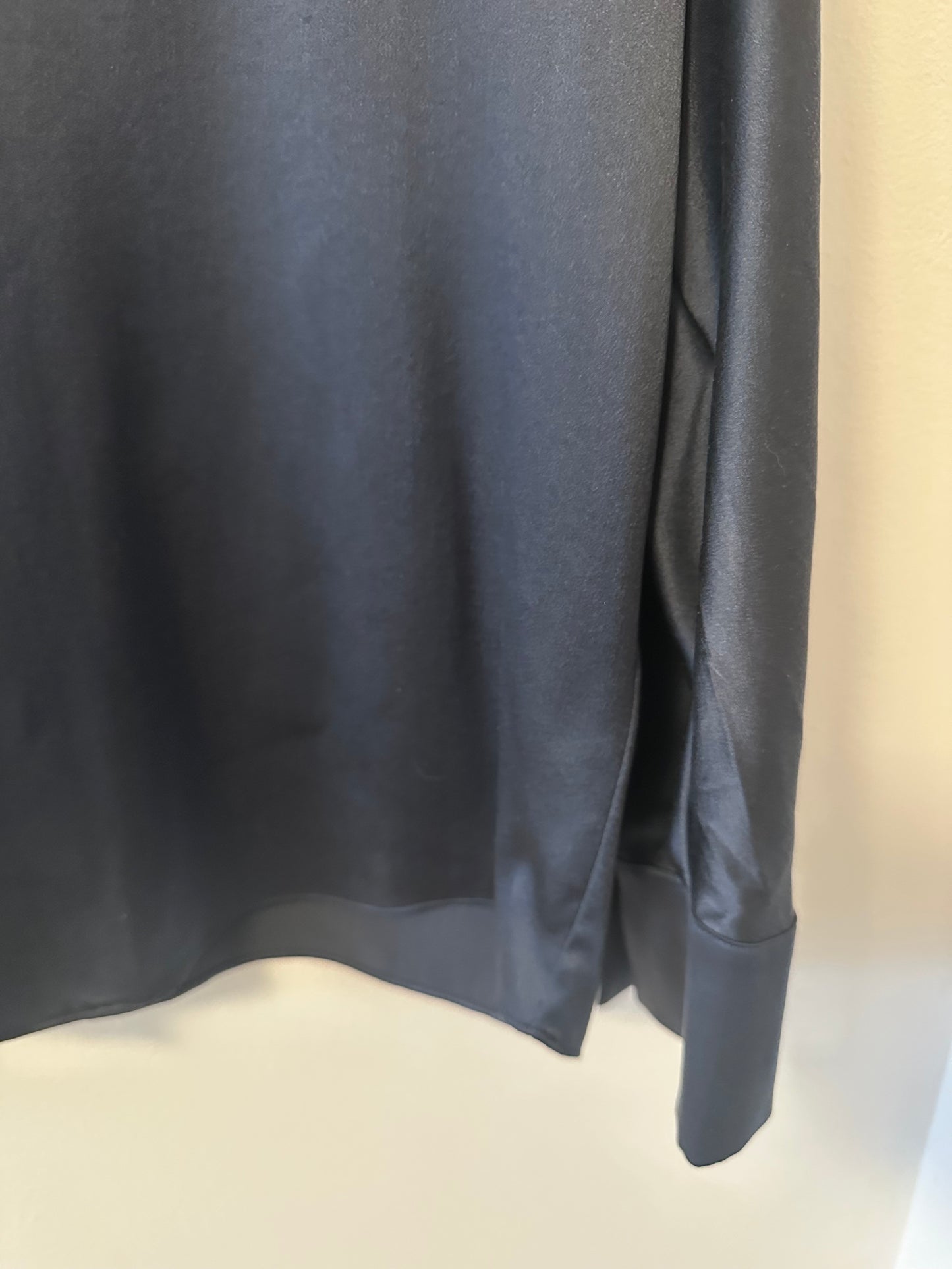 Vince Long Sleeve Shaped Collar Silk Pullover Blouse in Dark Water - Size Medium