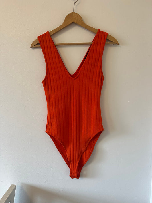 Zara Ribbed Bodysuit in Orange - Size Small