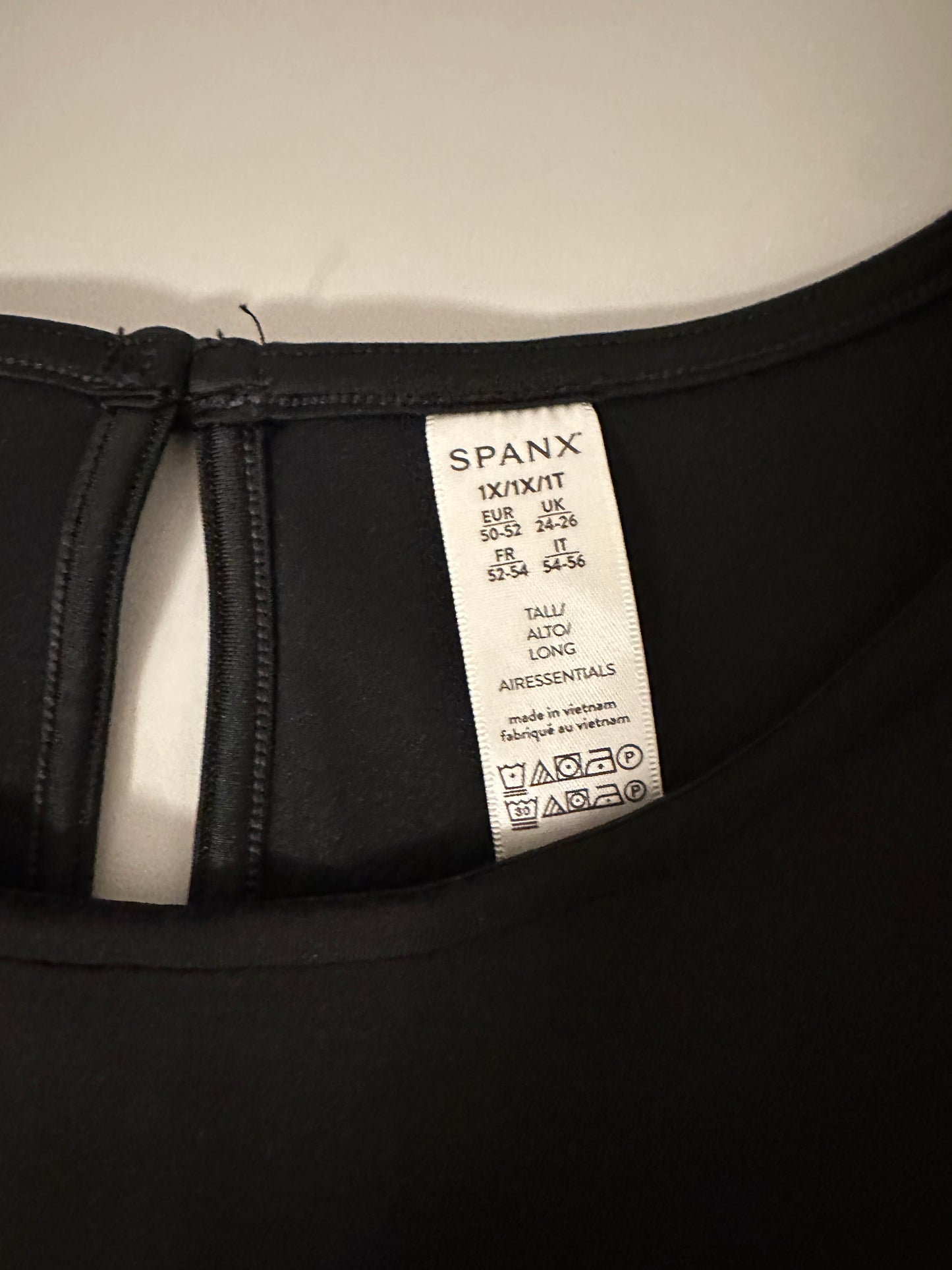 NWT SPANX AirEssentials® Sleeveless Jumpsuit in Very Black | Size XL Tall