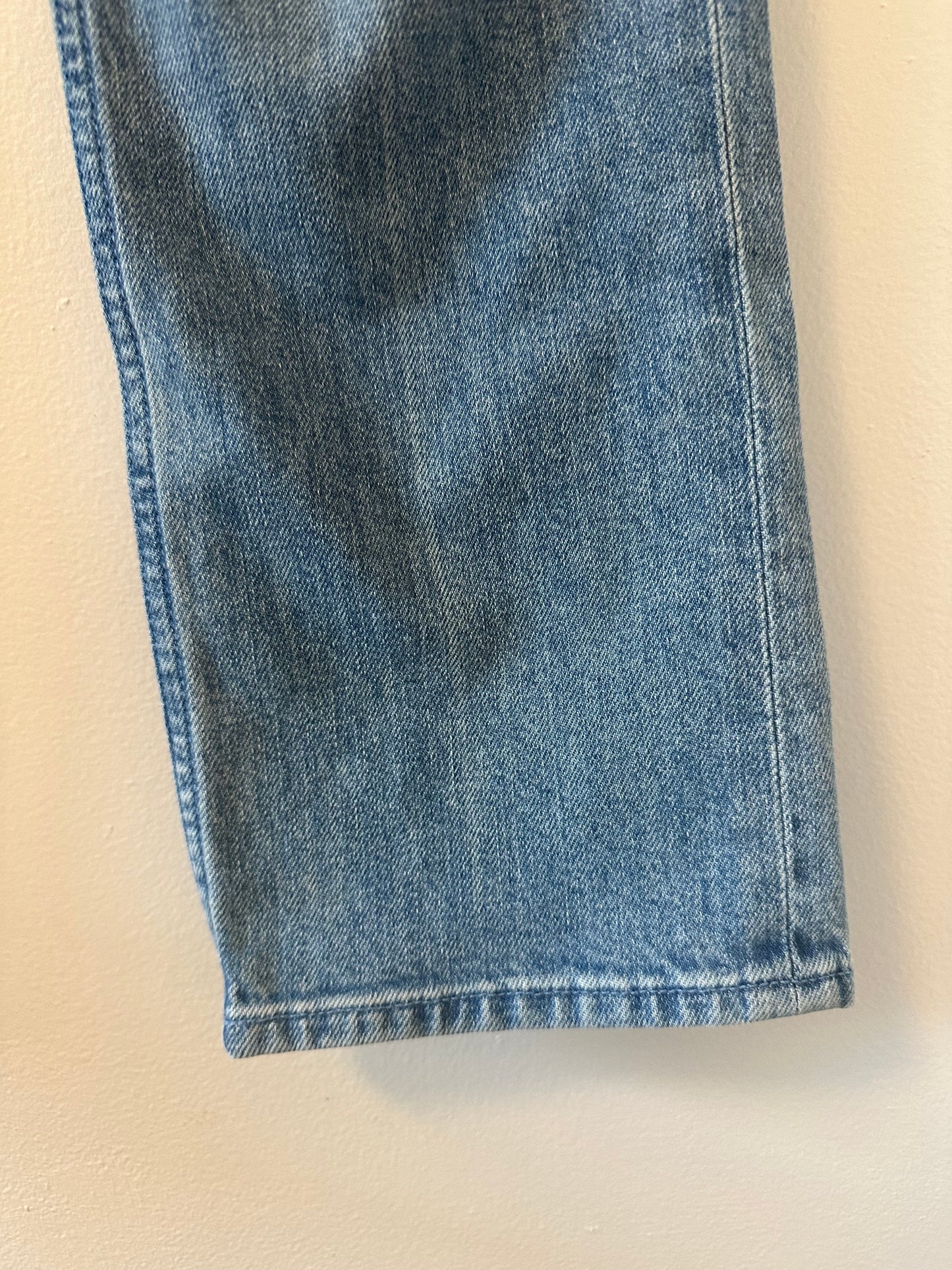 MOTHER High Waisted Rider Ankle Jeans in Salt of the Earth - Size 24