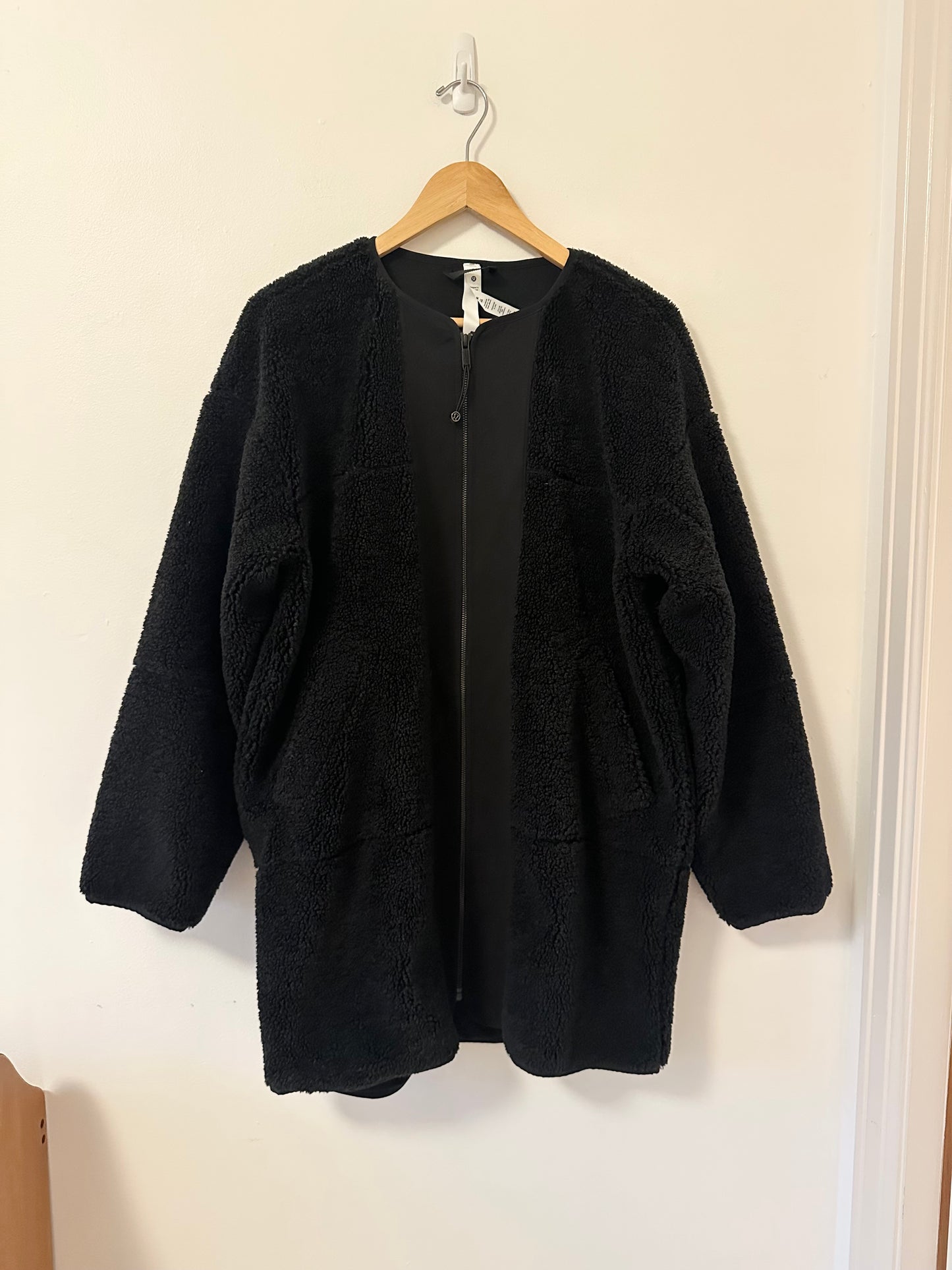 Lululemon Collarless Textured Fleece Full Zip Jacket in Black | Size 8