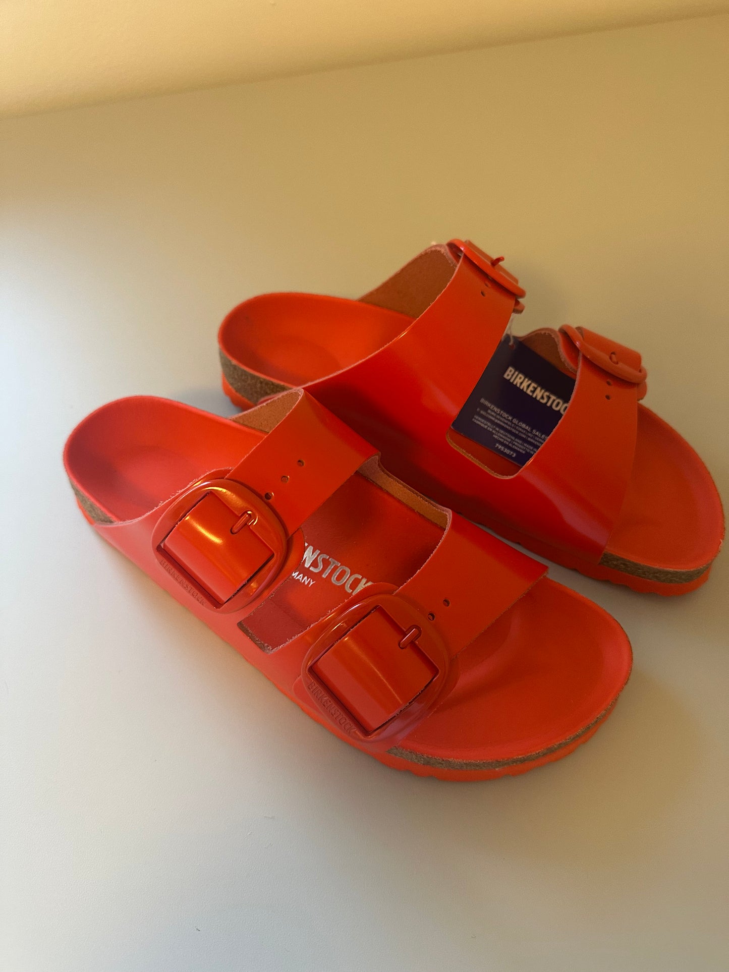 New Birkenstock Arizona Big Buckle Sandals in High Shine Tomato | Size 39