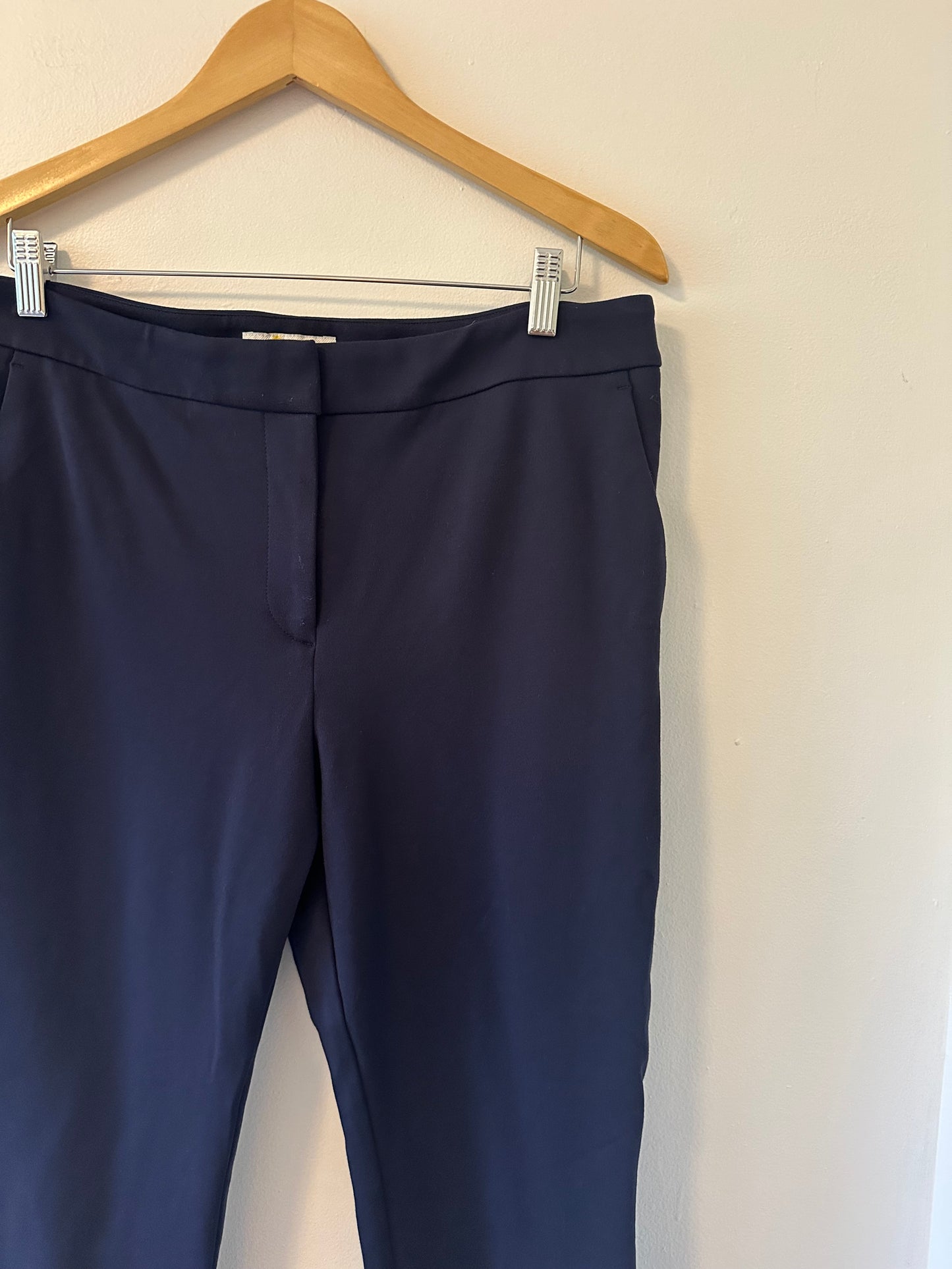 Boden Highgate Ponte Straight Leg Cropped Pants in Navy - Size 12