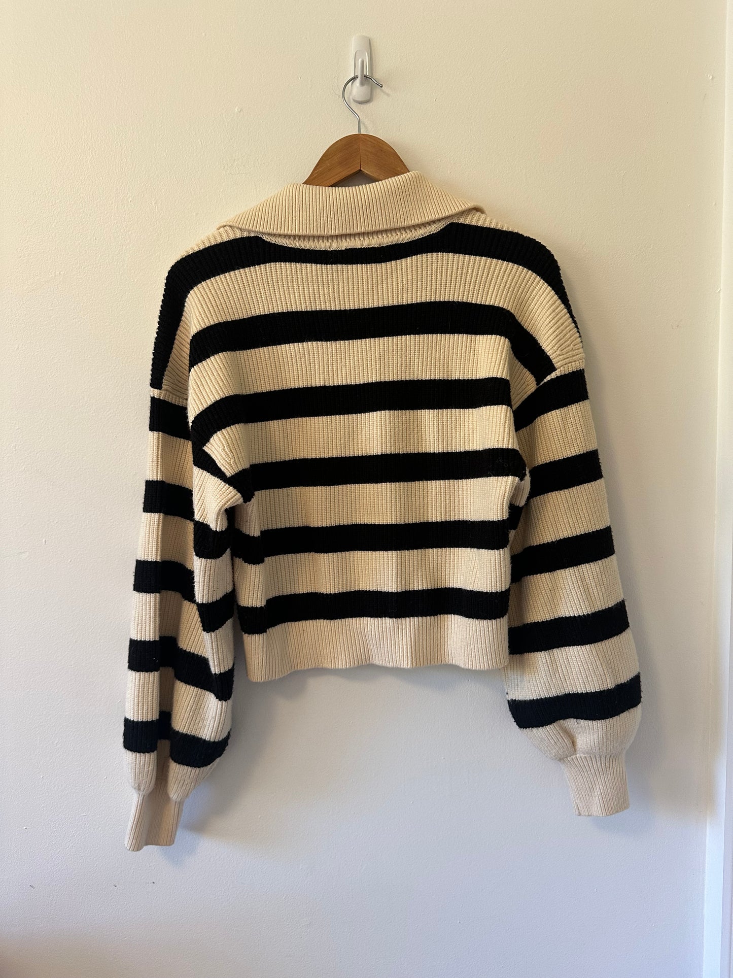 Costes Striped Black and Cream Collared Polo Sweater | Size Small