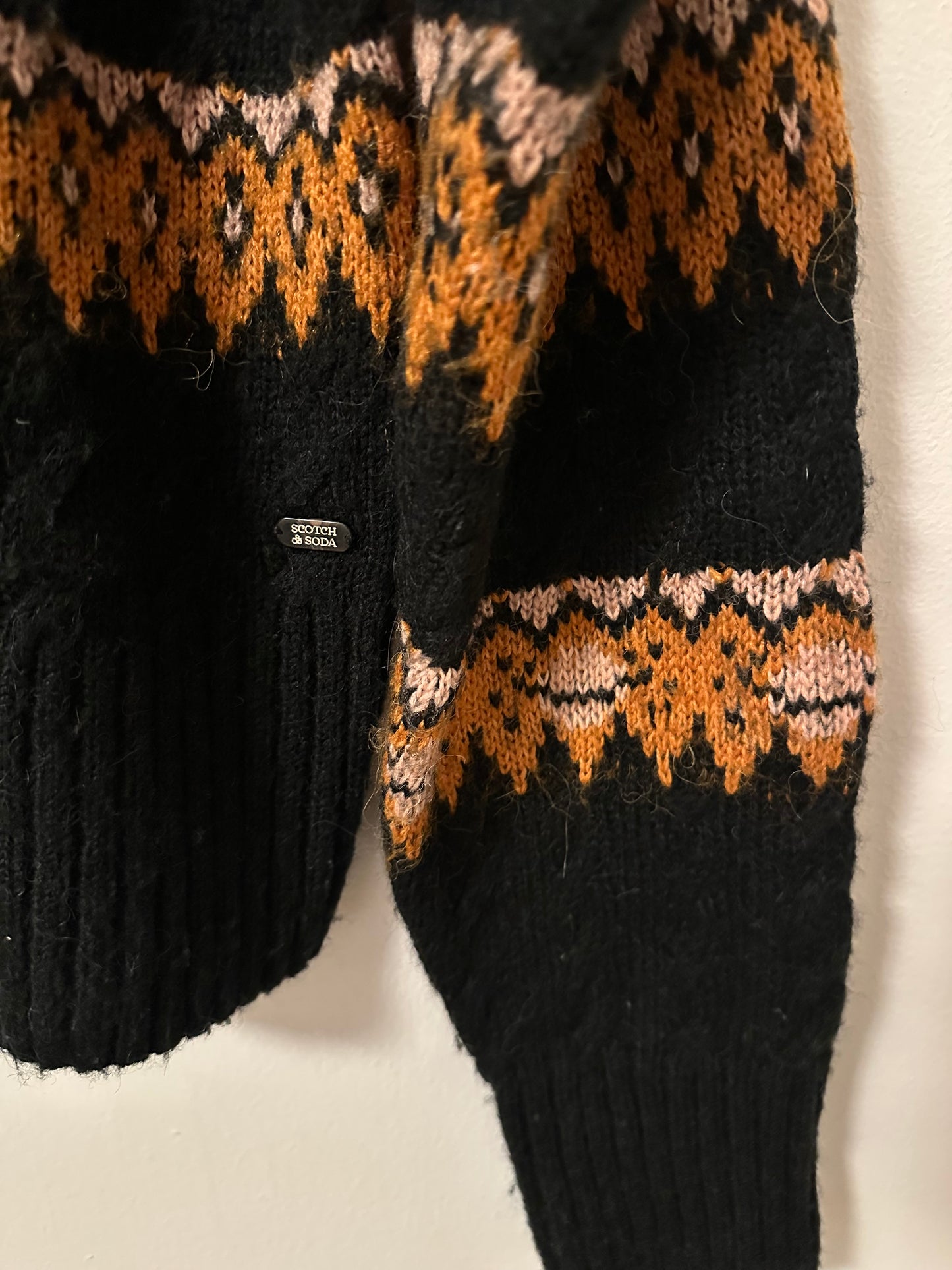 Scotch & Soda Black and Orange Geometric Sweater | Size Medium