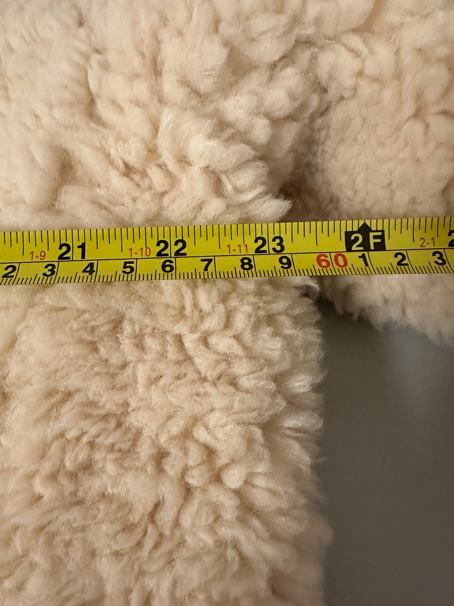 Banana Republic Oversized Sherpa Cocoon Coat in Cream | Size Small