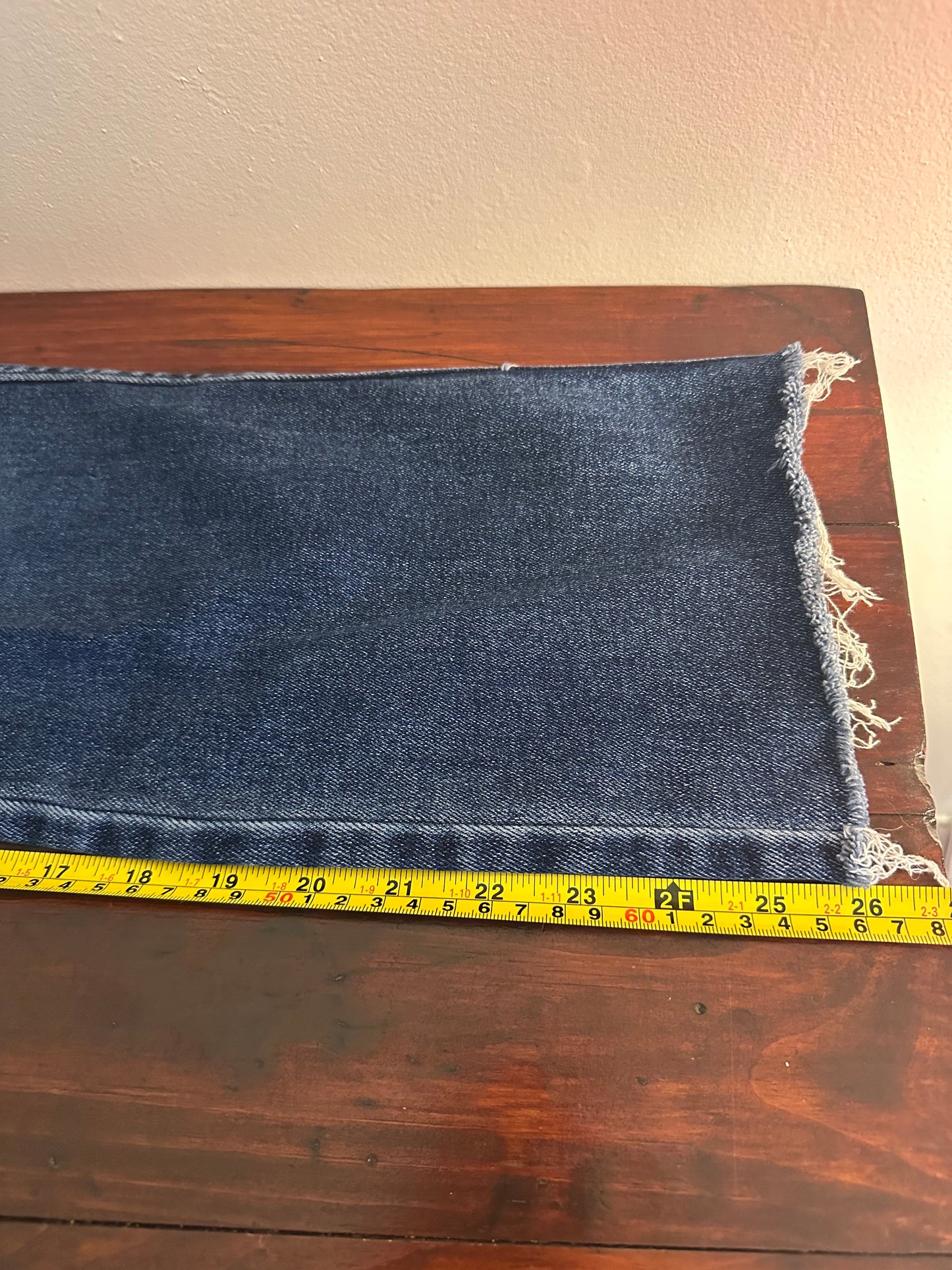 Mother Tippy Top Frisky Flood High-Rise Slim Cropped Fray Jeans - Size 24