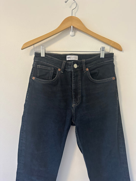 Zara - Women's Black Kick Flare Leg Jeans with Contrast Stitching | Size 8