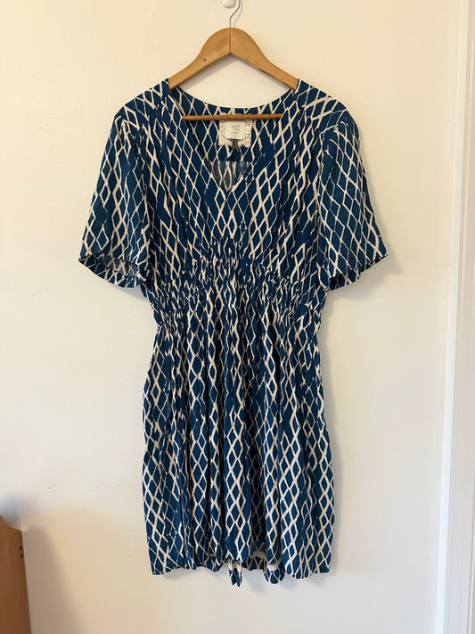 Anthropologie HD in Paris Archipelago V-Neck Mini Dress in Blue | Size 14