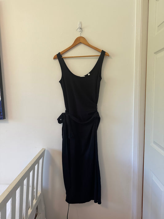 Vince. Tie Waist Cotton Dress Sleeveless Midi Scoop in Black - Size Medium