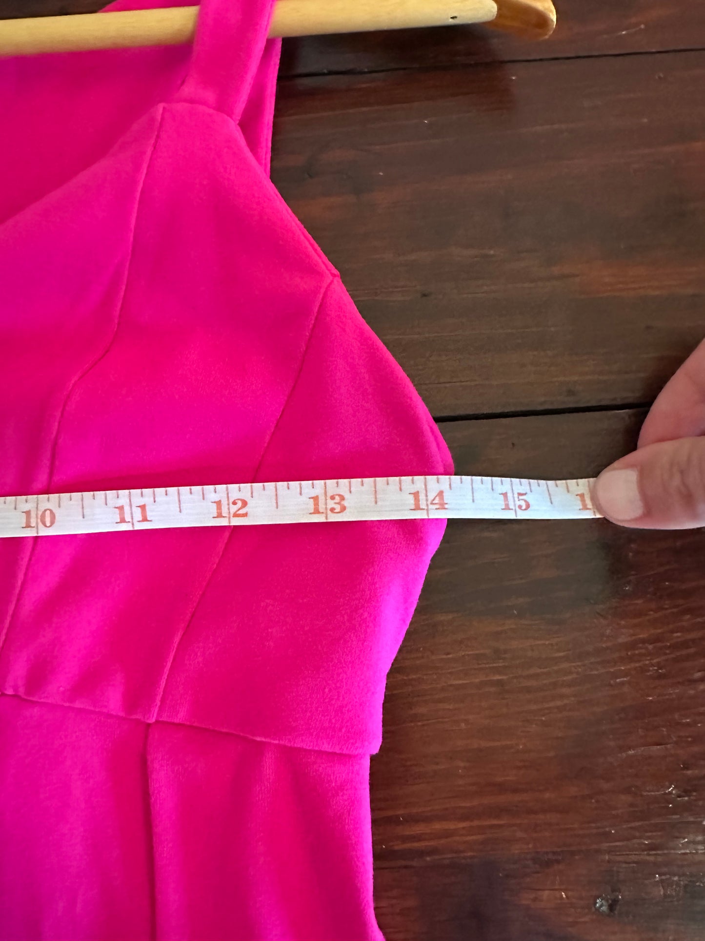 Susana Monaco Hot Pink Sweetheart Top Size Medium