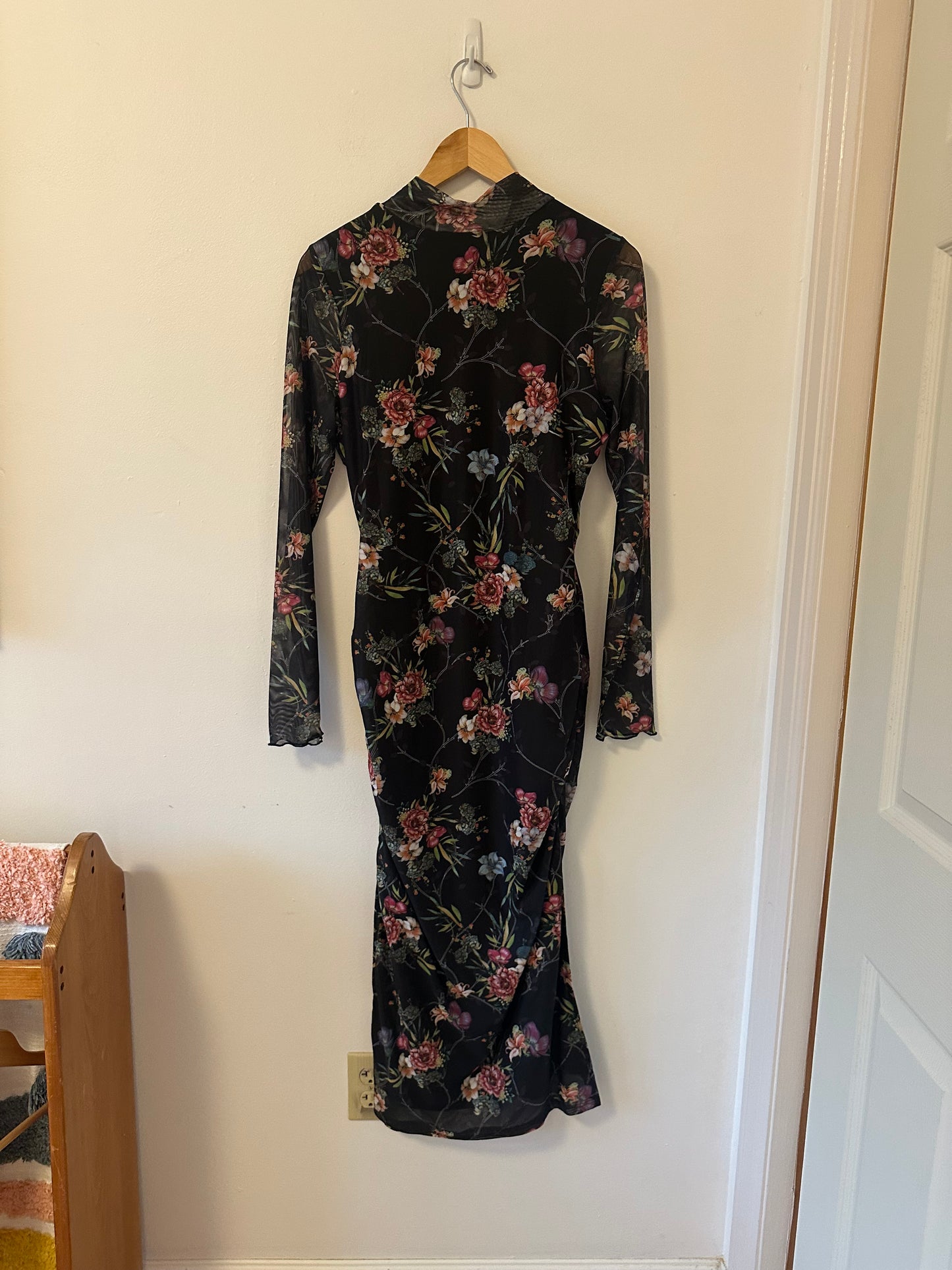 Heartloom The Sydney Black Floral Long Sleeve Mesh Mock Neck Dress | Size Large