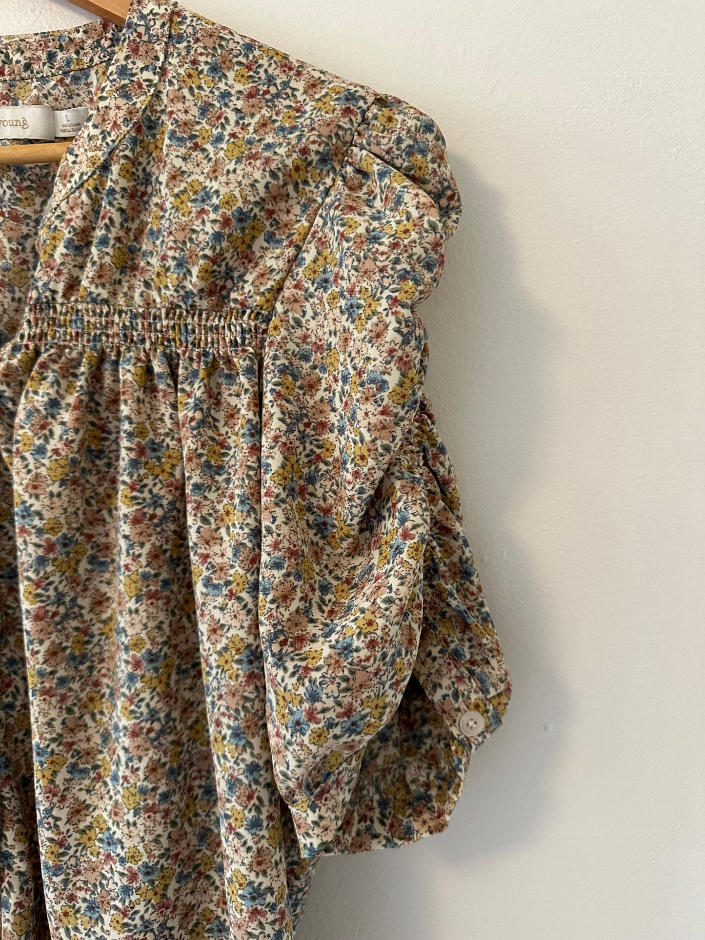 bishop + young Ruched Floral Button Down Blouse in Blue and Brown | Size Large