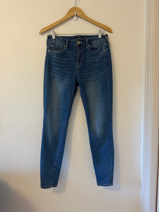 True Religion - Mid Rise Medium Blue Super Skinny Jeans | Size 30