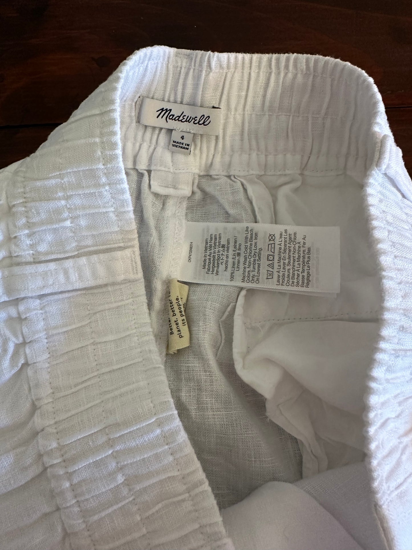 Madewell White Linen Shorts with Pleats and Elastic Waist - Size 4