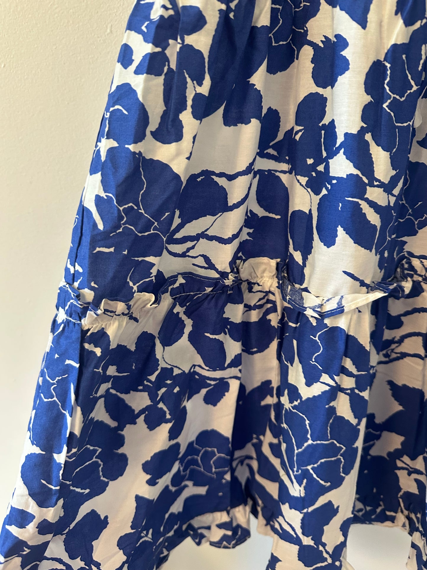 NWT Tuckernuck Hyacinth House Blue & White Floral Thea Mini Dress Size Medium