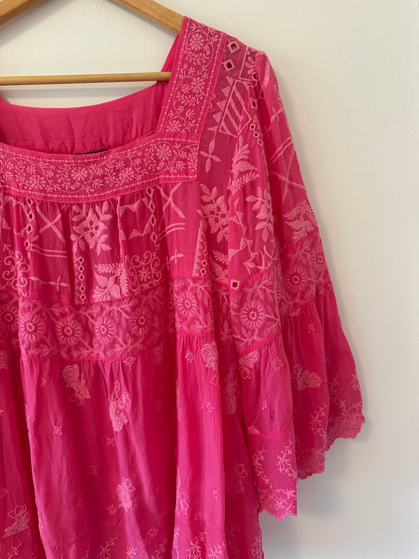 NWT Johnny Was Odette Blouse in Raspberry Sorbet - Size Large