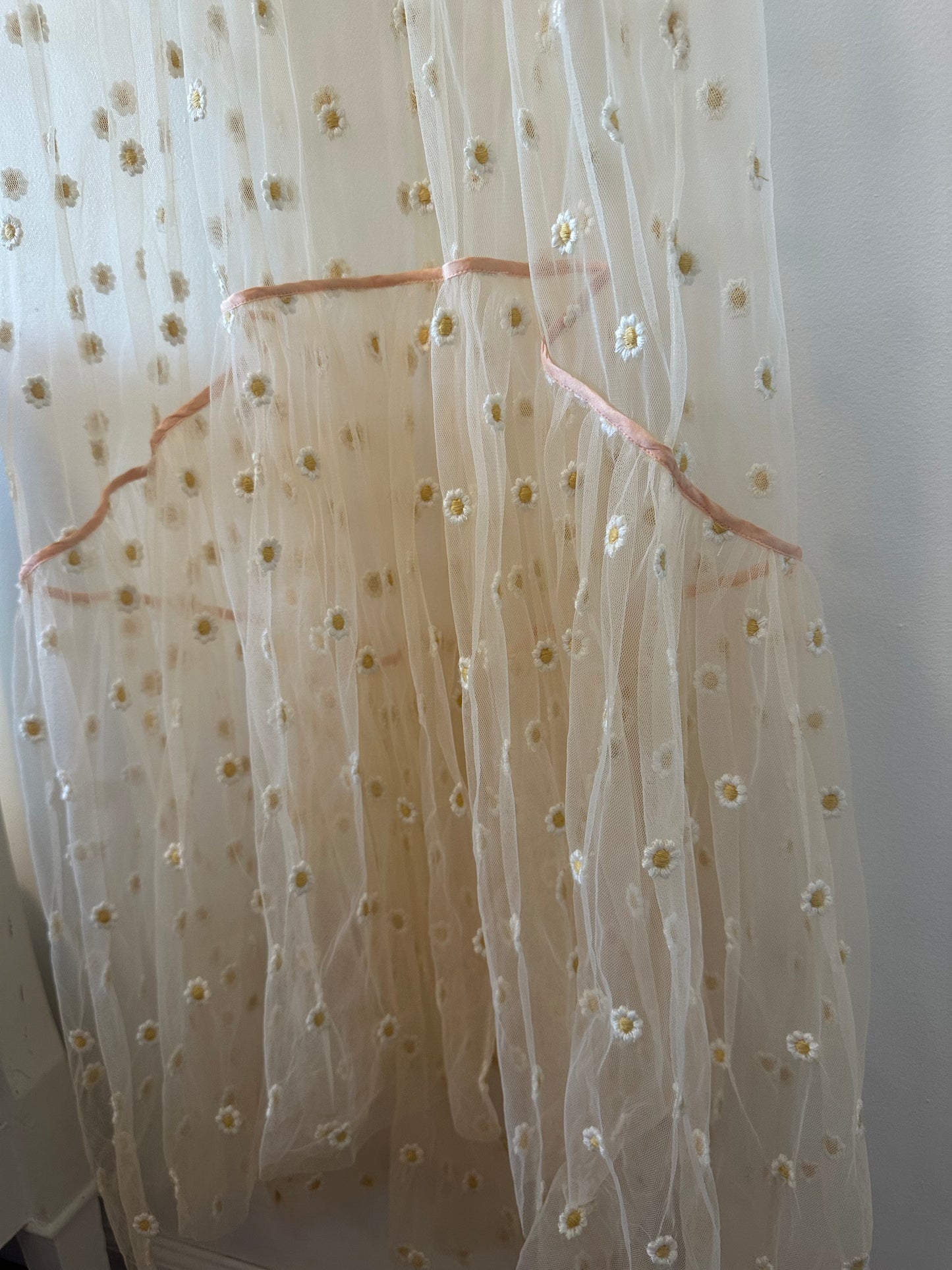 Doen Zelda Sheer Floral Maxi Dress in Faded Peach - Size XS