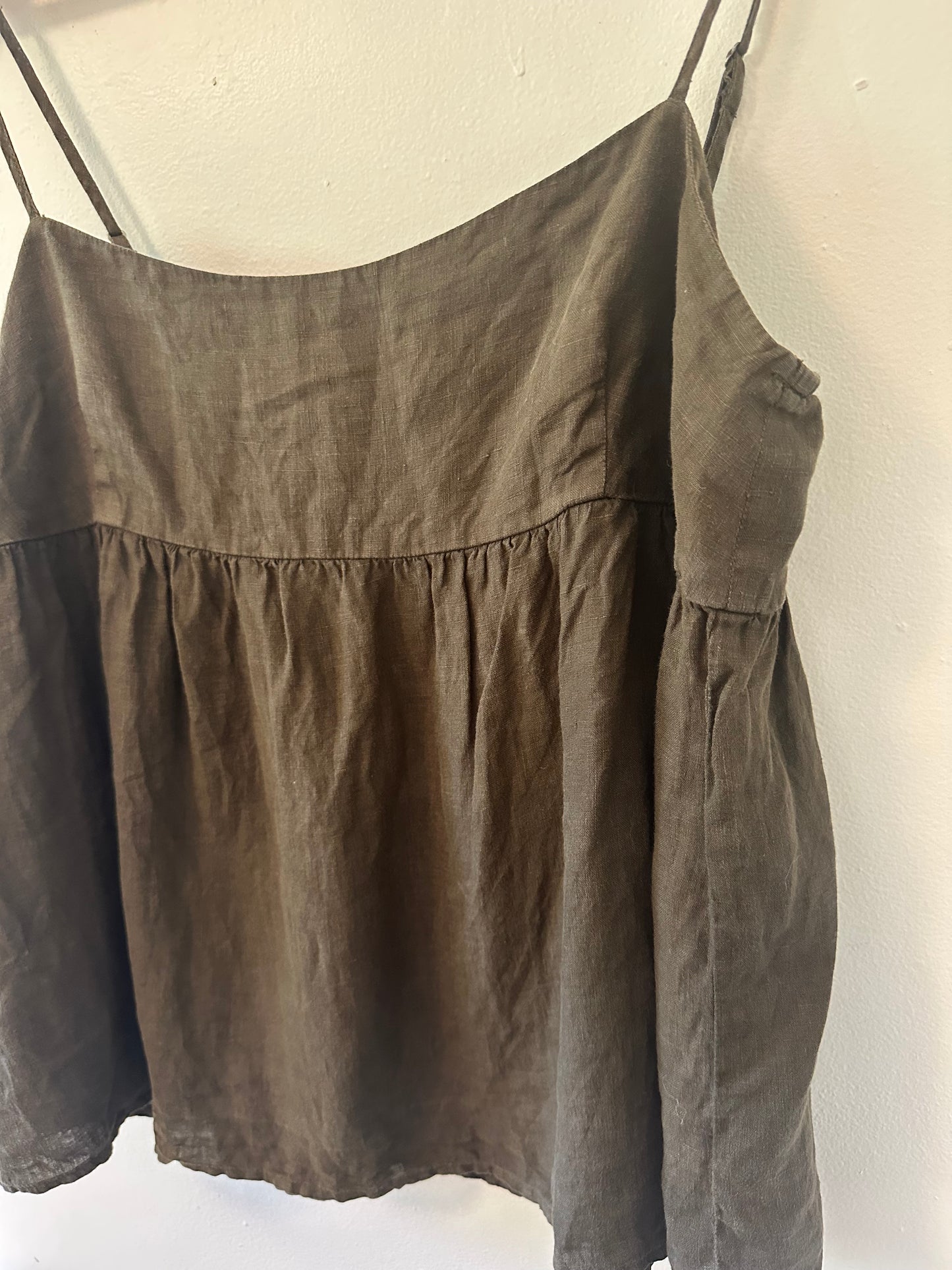 Velvet by Graham & Spencer Olive Green Empire Waist Camisole - Size Medium