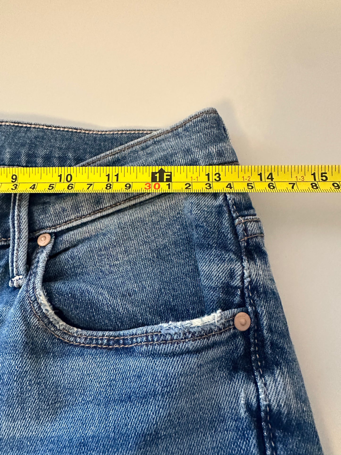 Mother Denim The Weekender Bootcut Jeans In Love Bombs Wash | Size 26