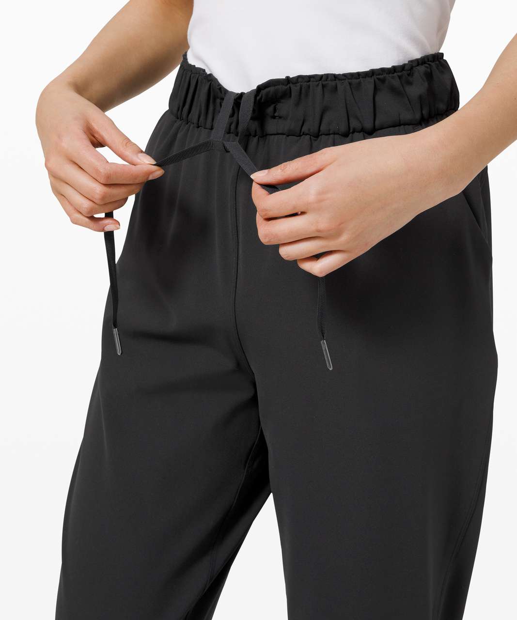 Lululemon Keep Moving Pant in Black - Size 10