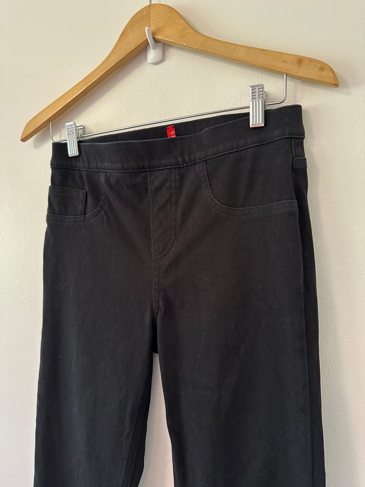 SPANX - SPANXshape™ EveryWear Ankle Skinny Jeans in Clean Black | Size M