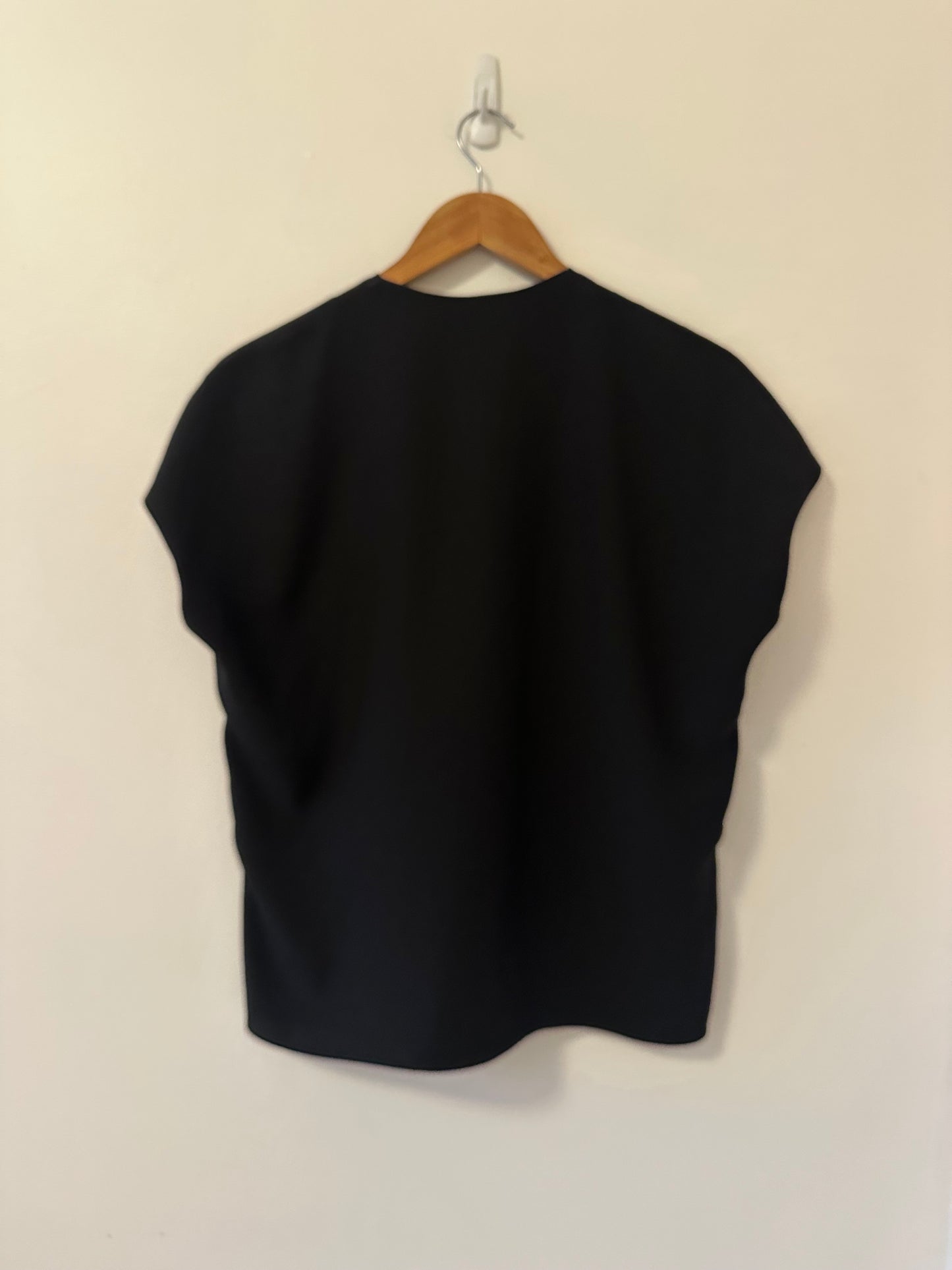 MM Lafleur The Antonia Top - Eco Soft Wave in Black | Size Medium