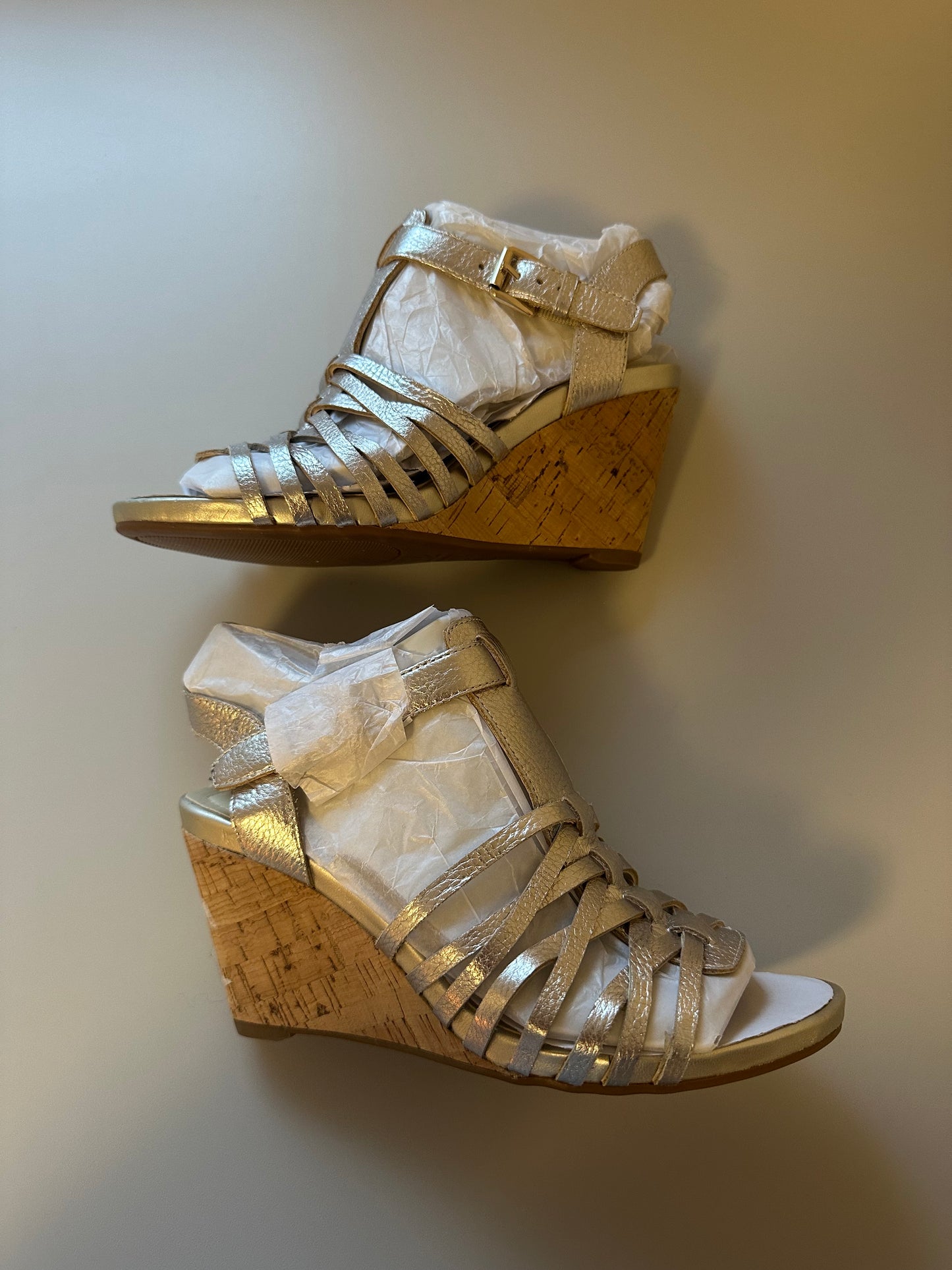New Isaac Mizrahi Bronze Metallic Wedge Sandals | Size 5.5