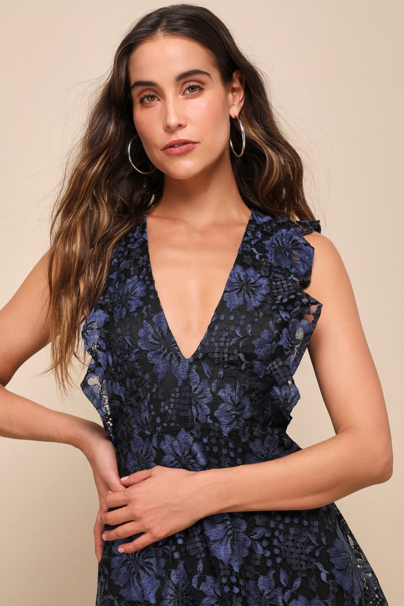 Lulu's Molinetto Navy Blue Lace Ruffled Tiered Sleeveless Maxi Dress | Size Large