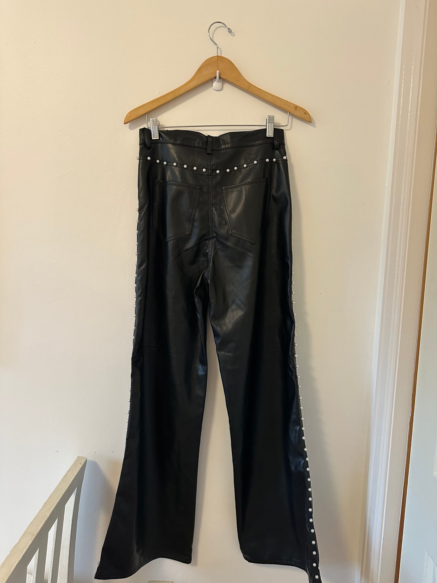 NWT Vibrant Black Leather Pants with Pearl Detailing - Size 28