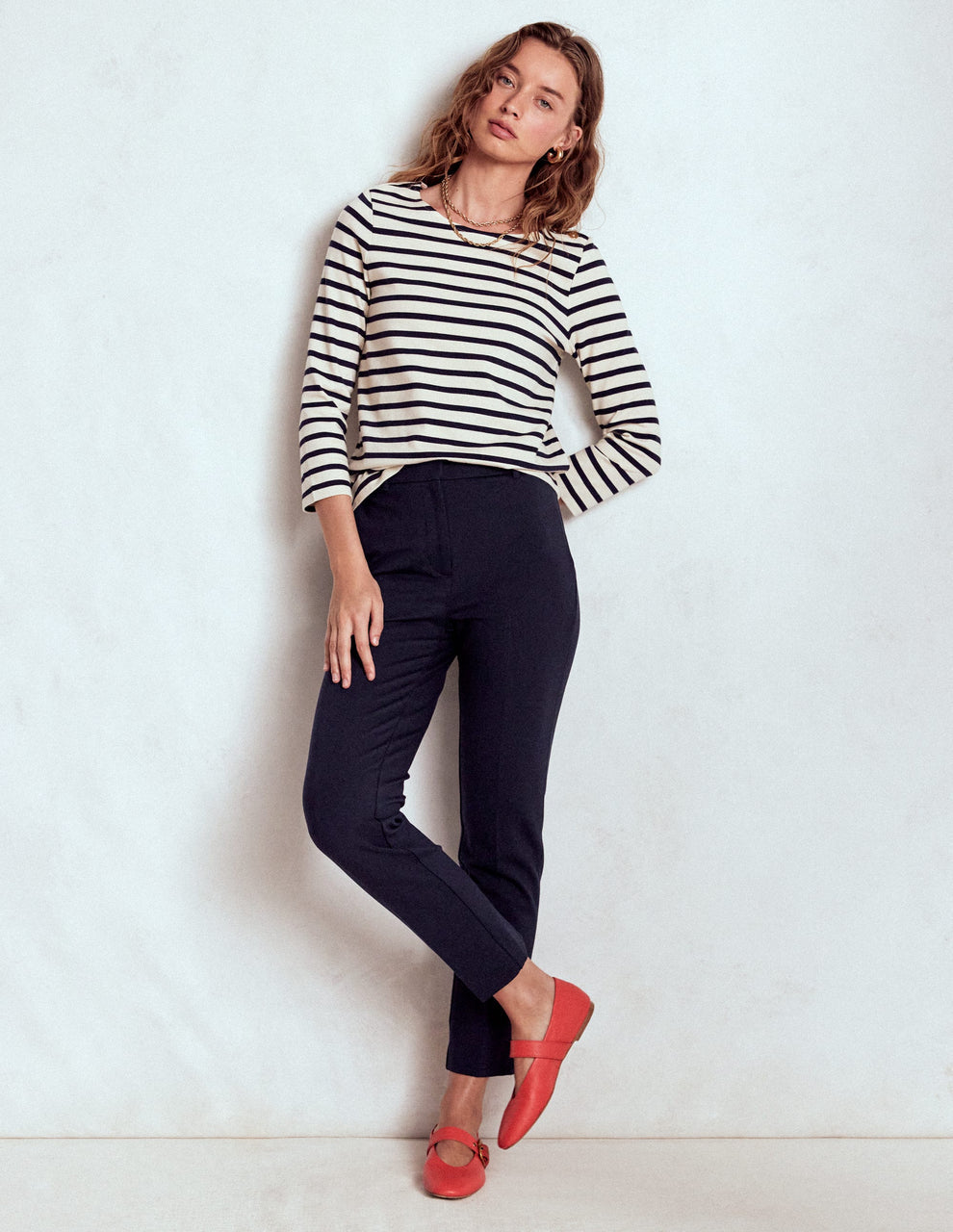 Boden Highgate Ponte Straight Leg Cropped Pants in Navy - Size 12