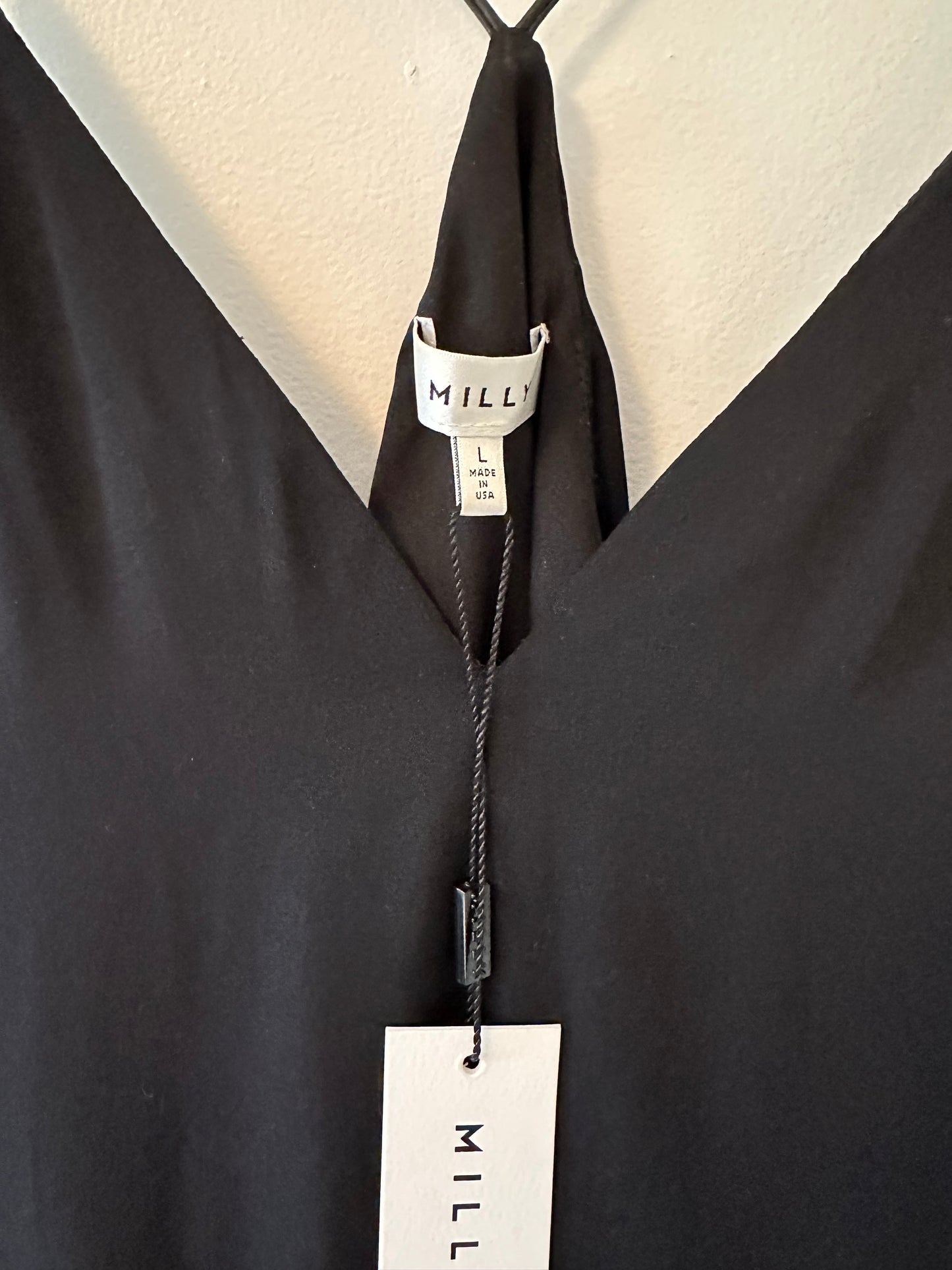 NWT Milly V-neck Flyaway Silk Tank in Black - Size Large