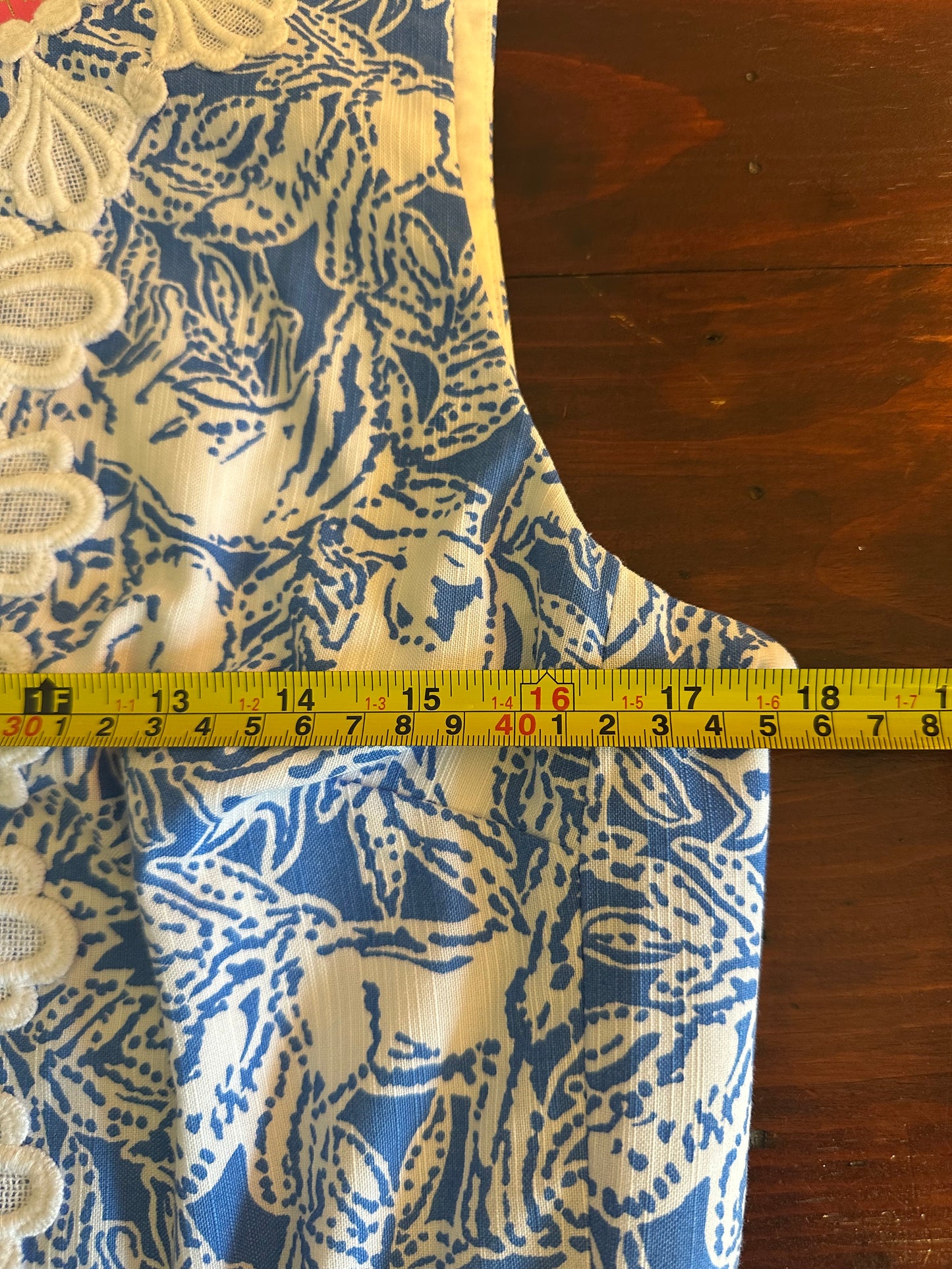 Lilly Pulitzer Melani Blue and White Sleeveless Shift Dress - Size 10