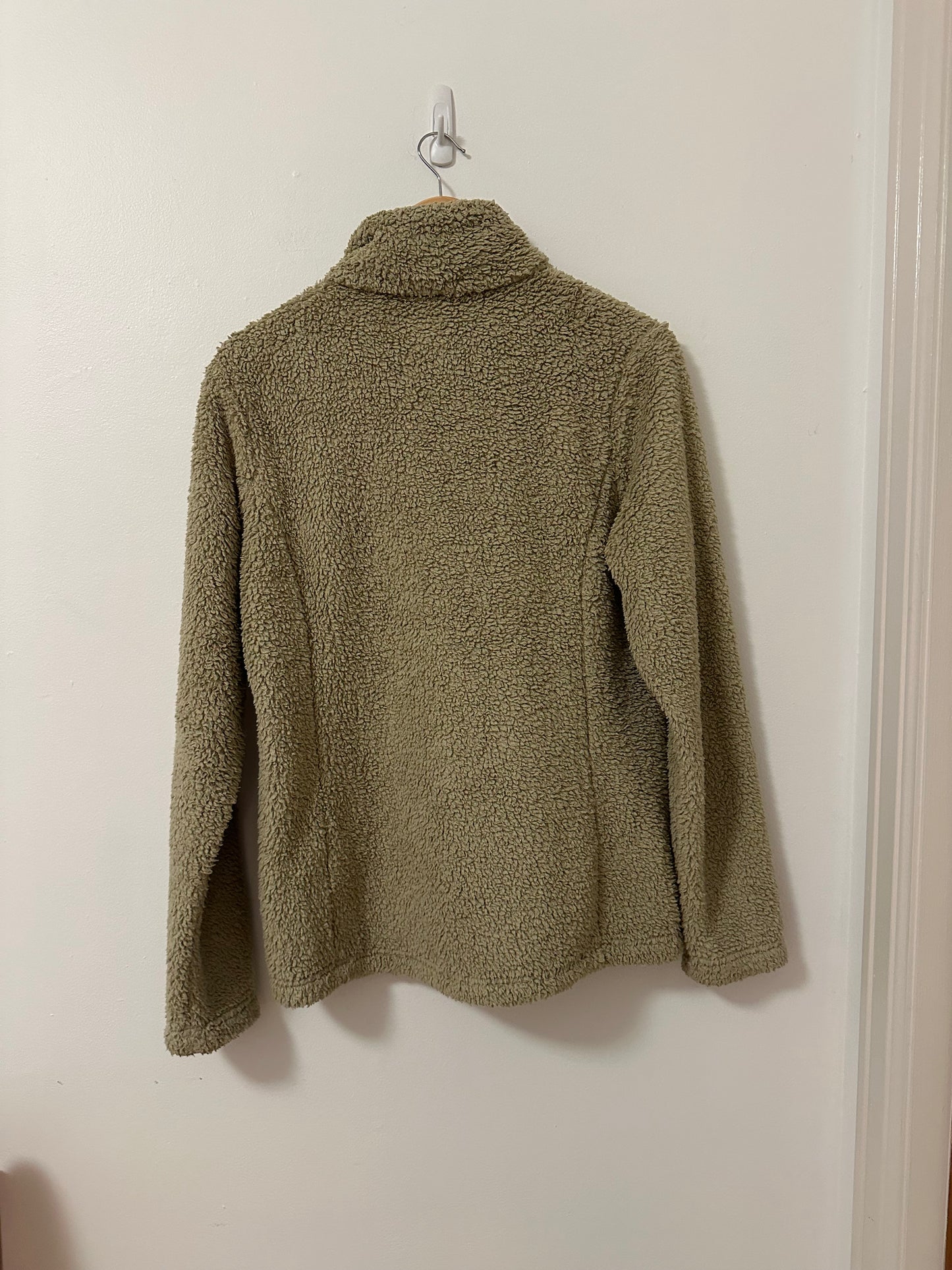 Patagonia Women's Los Gatos 1/4-Zip Fleece Pullover in Olive Green | Size Large
