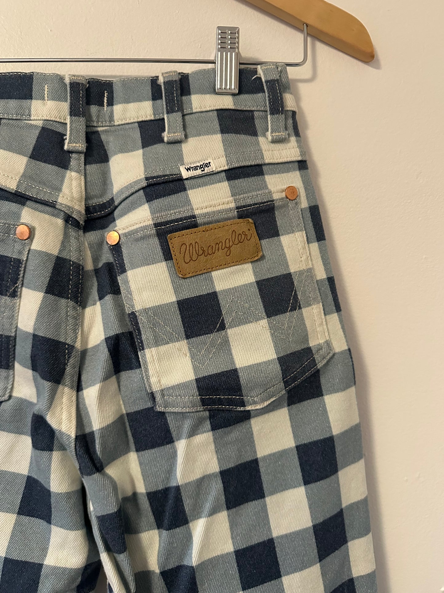 Wrangler - Wrock Gingham Kick Flare Blue and White Denim Jeans | Size 27