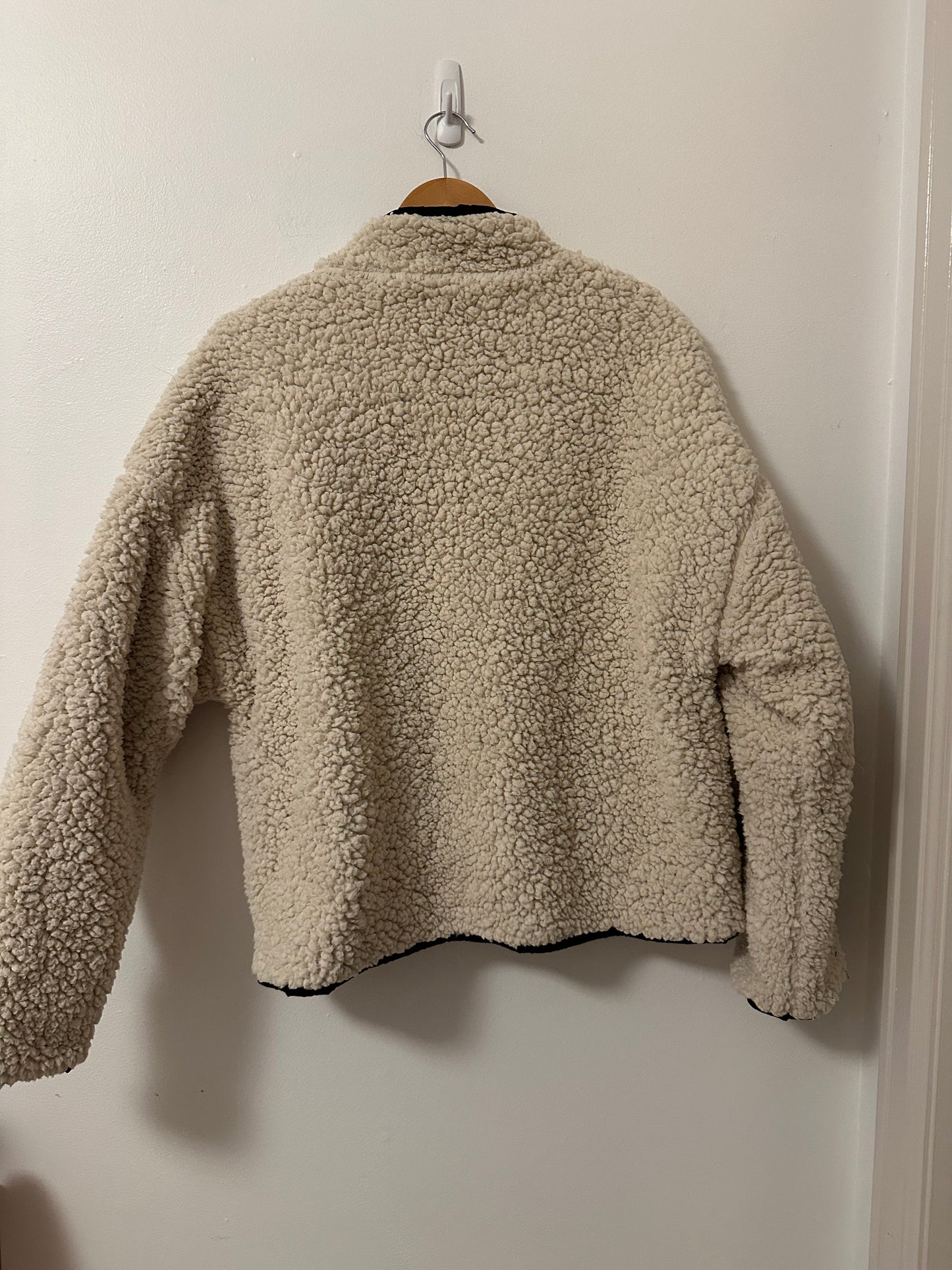 Z Supply On The Go Reversible Cream Sherpa Jacket | Size Large