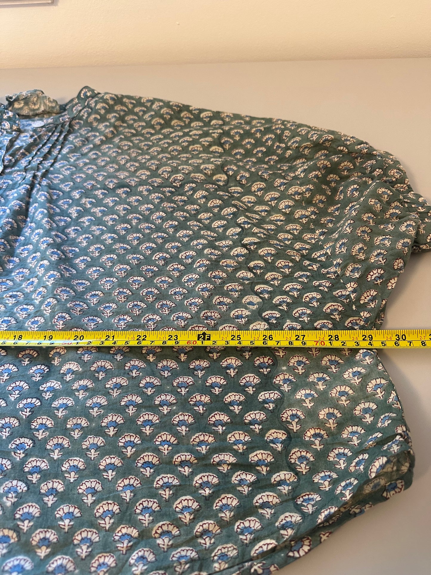 Emerson Fry - Mandarin Collar Top in Day Flowers Juniper Organic | One Size