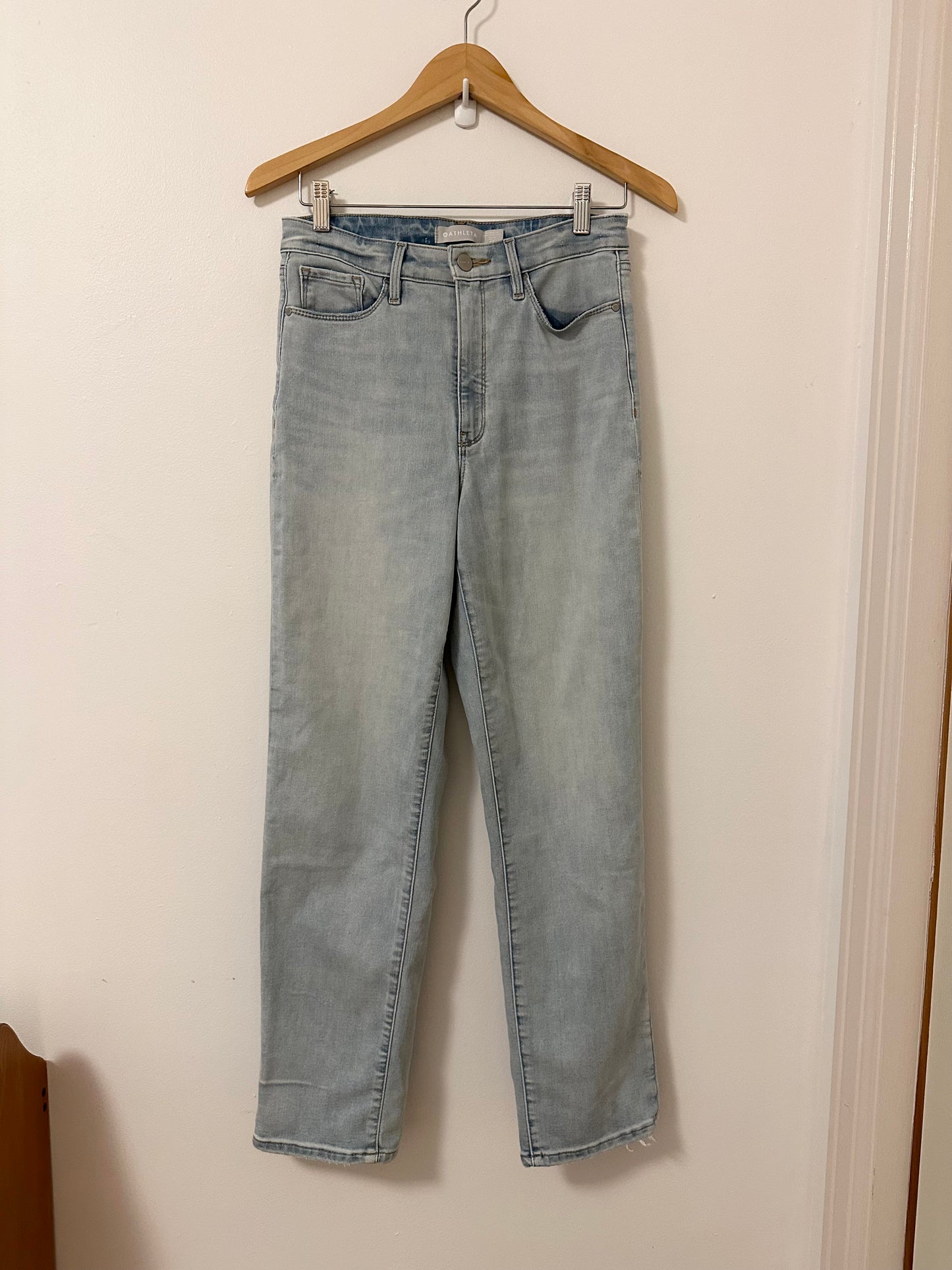 Athleta Light Blue Denim Straight Leg Stretchy Jeans | Size 6 Tall