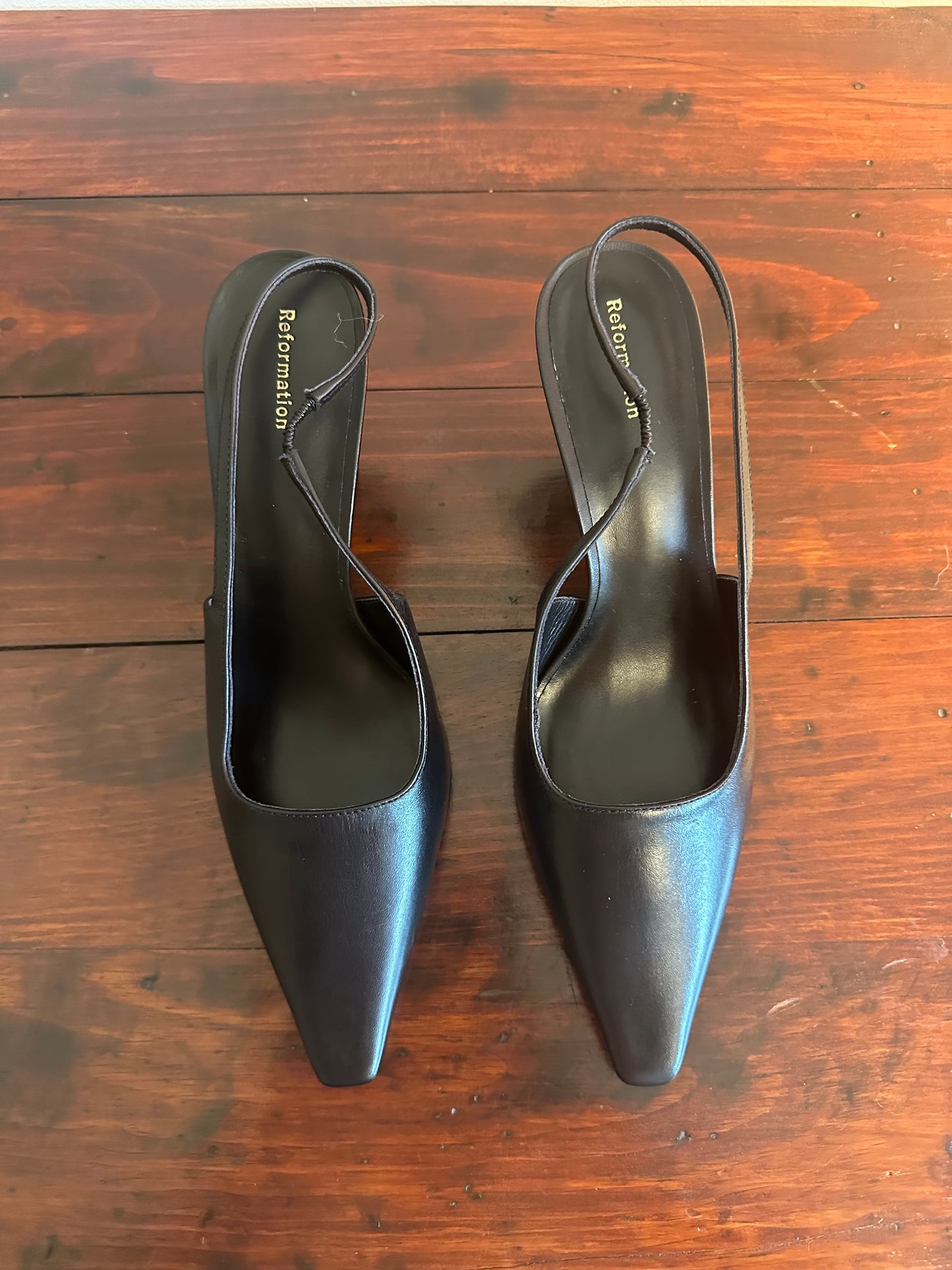 Reformation Westlyn Closed Toe Wedge Heels in Black Leather - Size 9