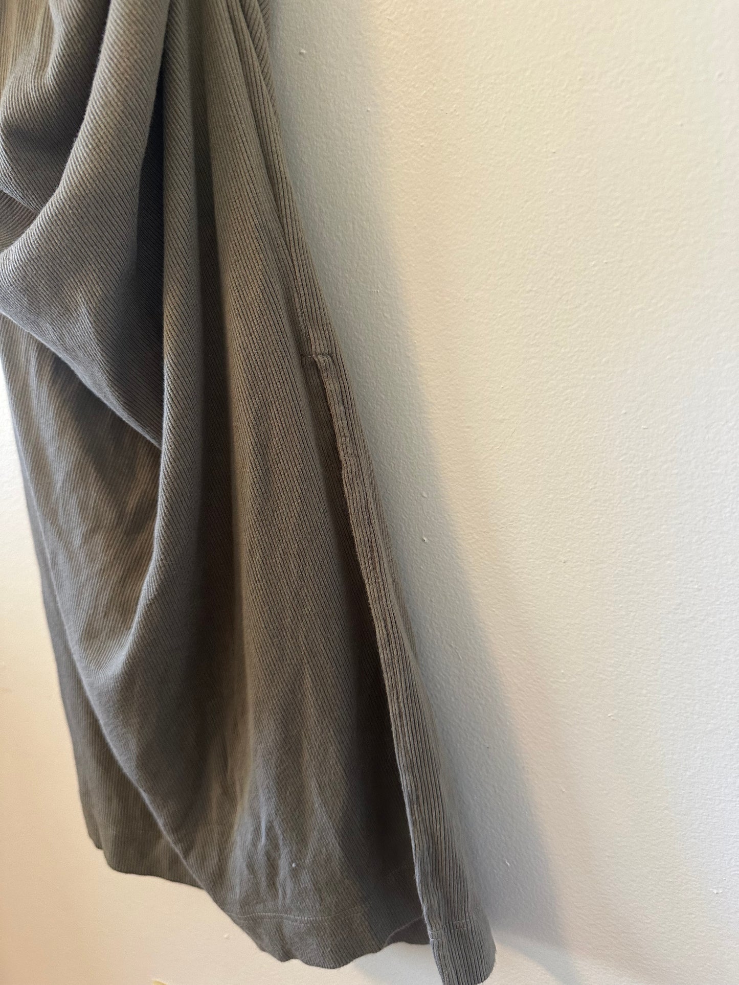 Michael Stars Wren Ribbed Midi Dress in Olive | Size Medium