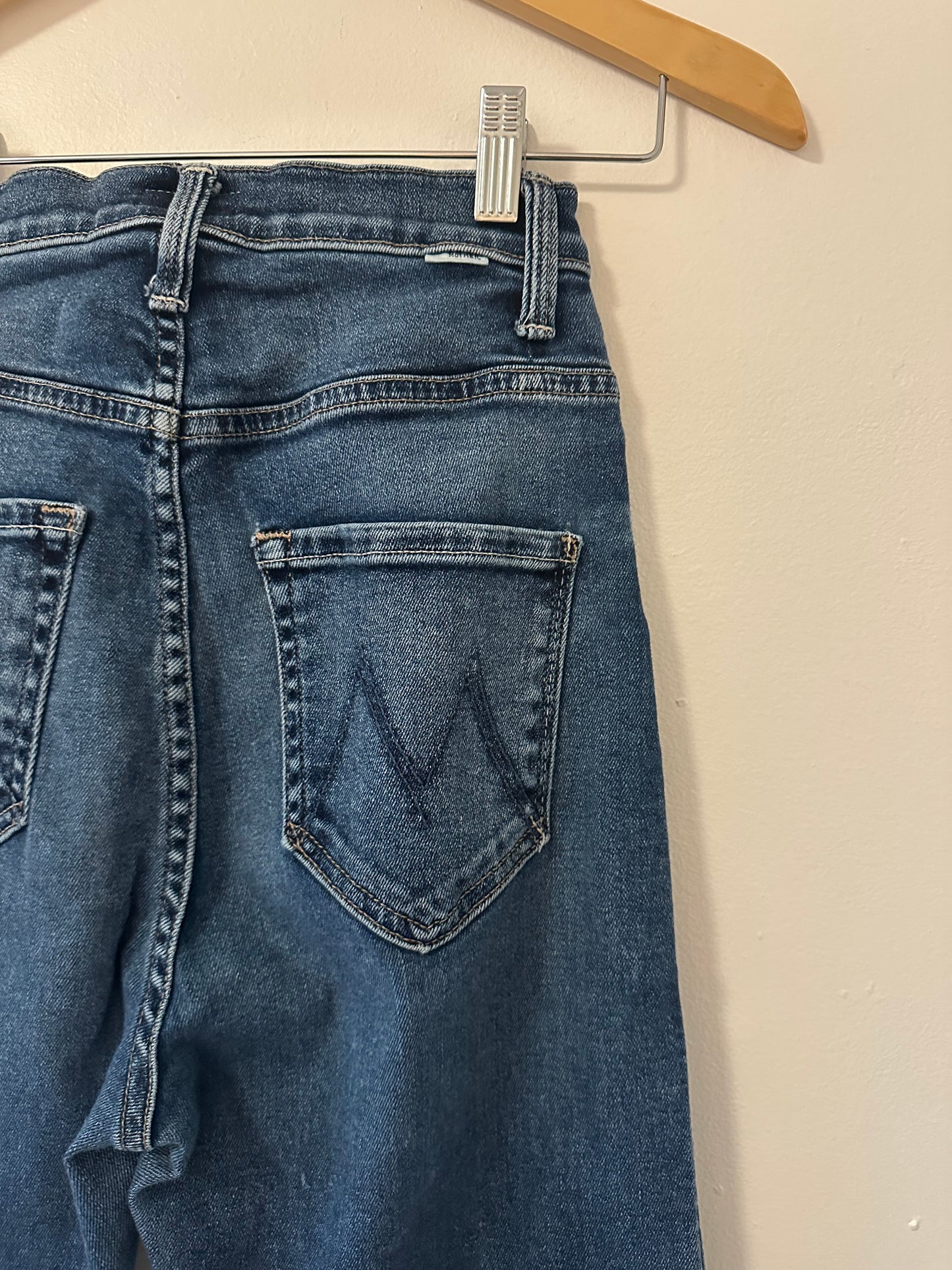 Mother Tippy Top Frisky Flood High-Rise Slim Cropped Fray Jeans - Size 24