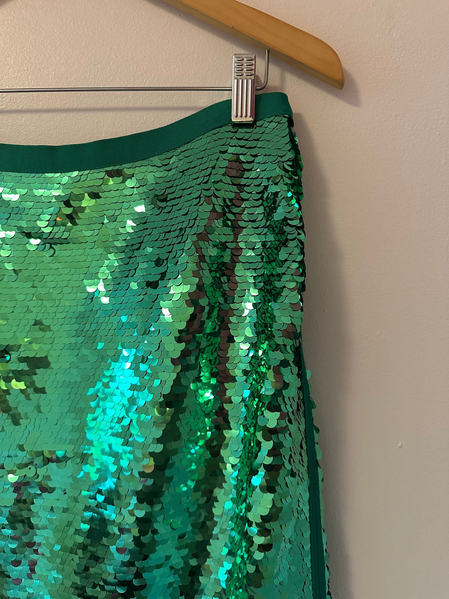 Weekend Max Mara Udine Sequin Jersey Pencil Skirt in Green | Size Large