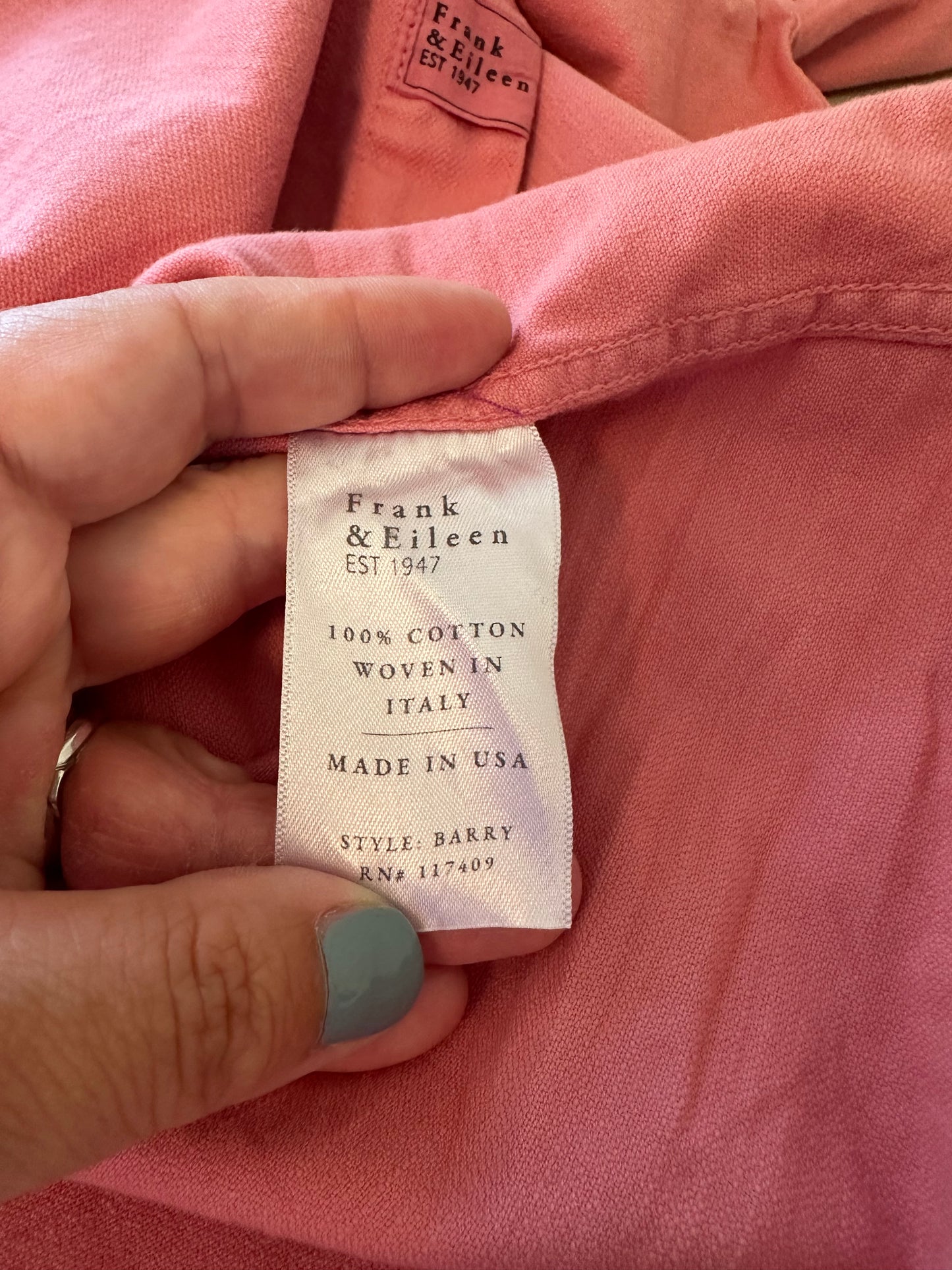 Frank & Eileen Pink Relaxed Fit Button Down Shirt | Size Medium