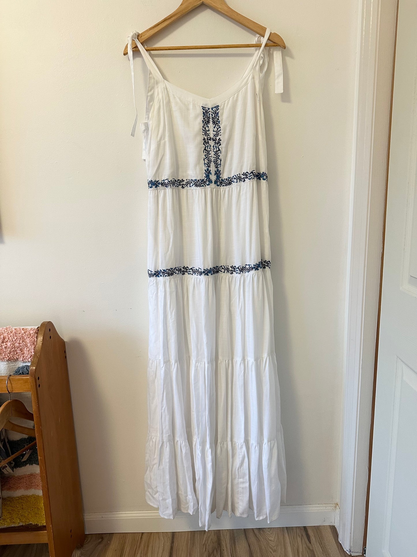 NWT Beau & Ro The Westport Maxi Embroidered Dress in White Cotton | Size Large