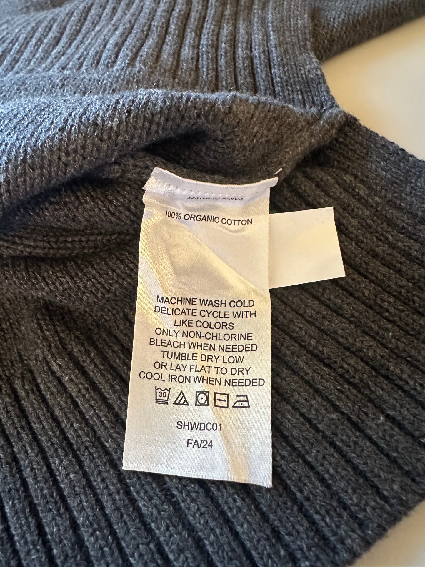 NWT Quince 100% Organic Cotton Cropped Cardigan in Charcoal Gray | Size Small